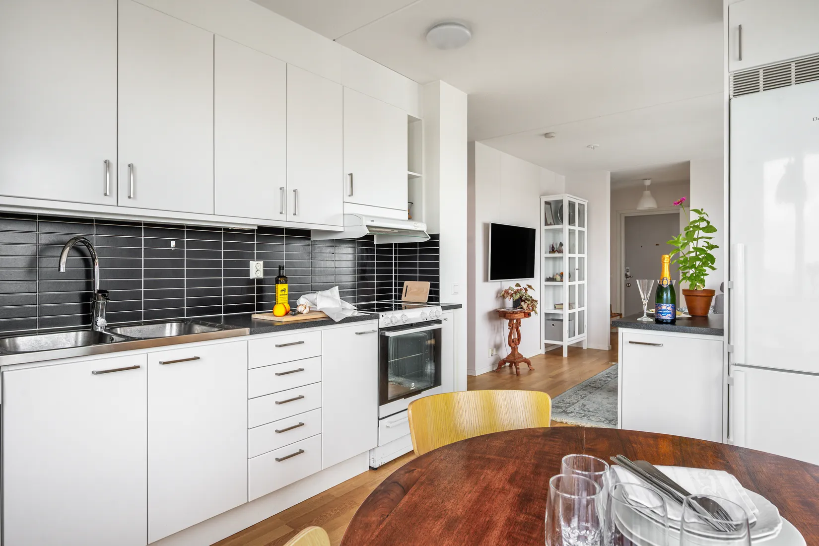 Bostadsrätt, Storgatan 72A, vån 9/9, Huvudsta, Solna