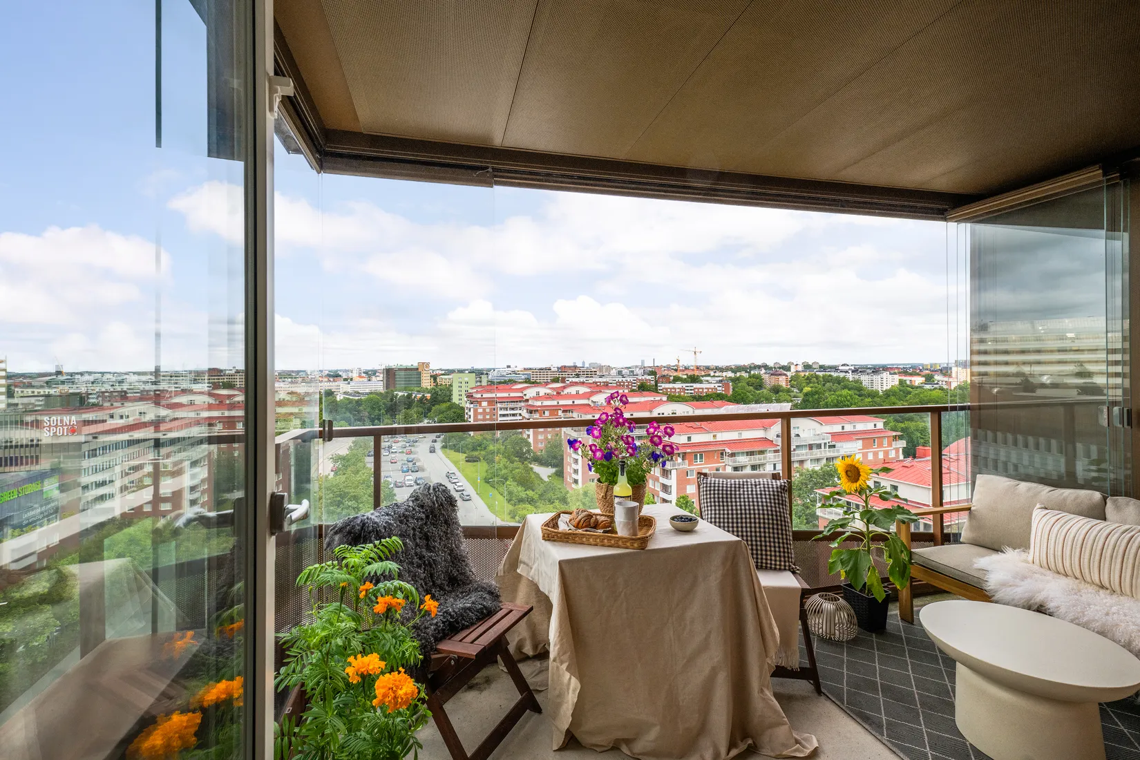 Bostadsrätt, Storgatan 72A, vån 9/9, Huvudsta, Solna
