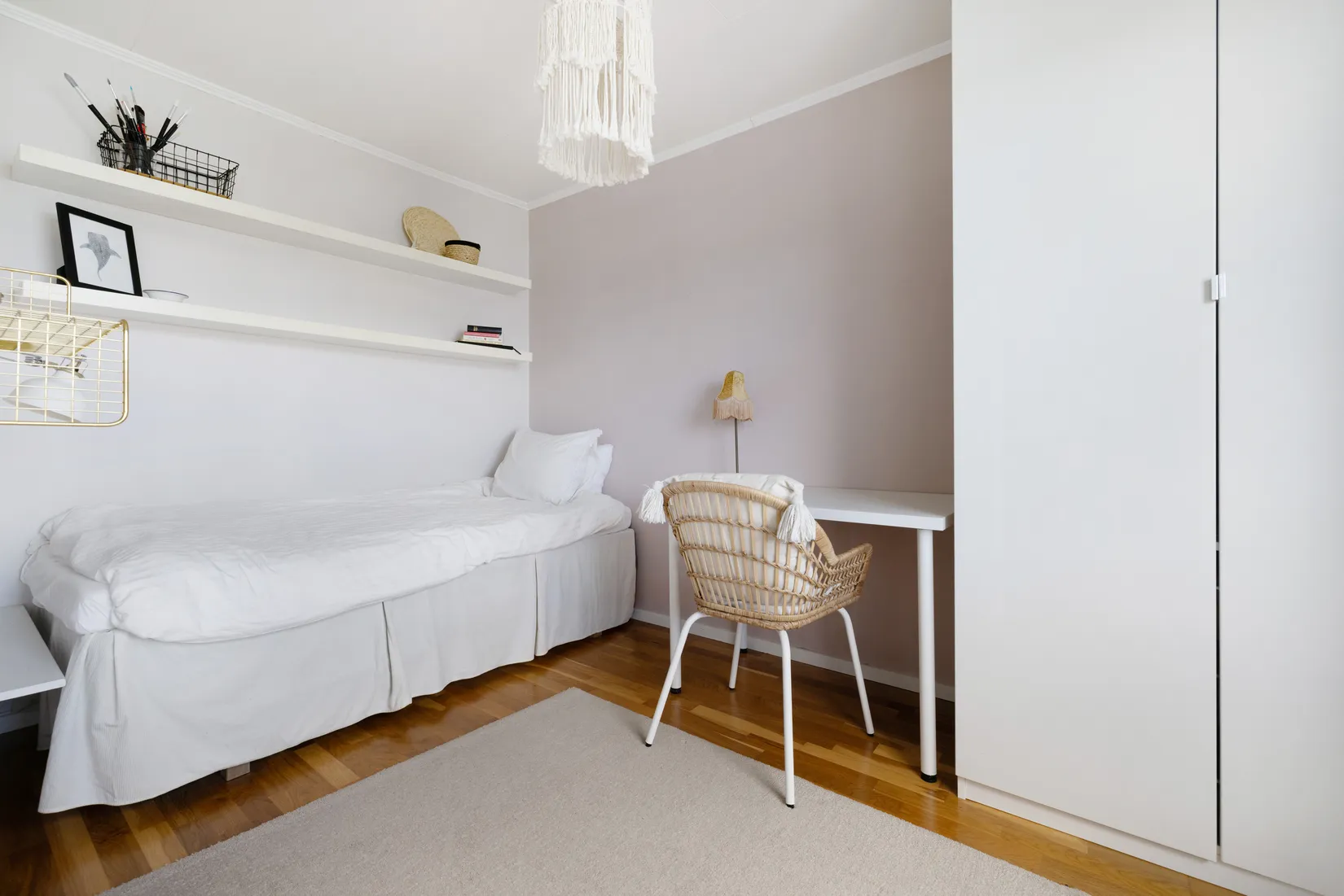 Radhus, Örnholmsbrinken 132, Johannesdal - Vårberg, Stockholm