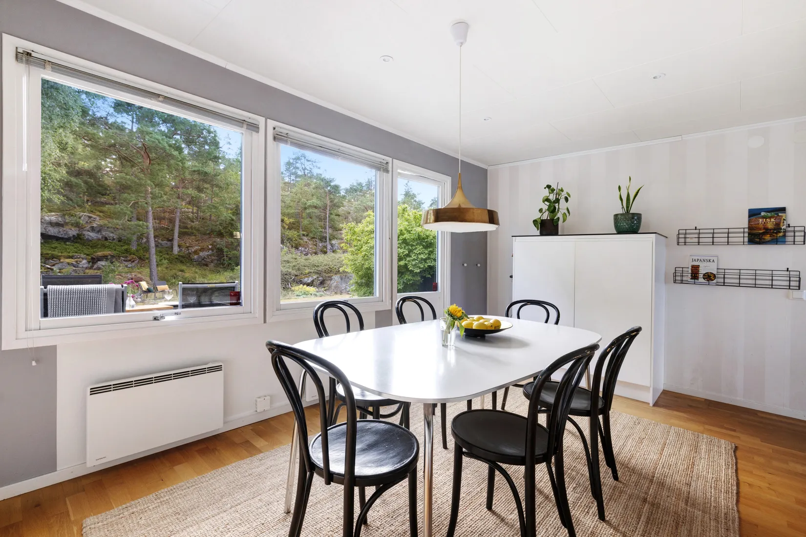 Radhus, Örnholmsbrinken 132, Johannesdal - Vårberg, Stockholm