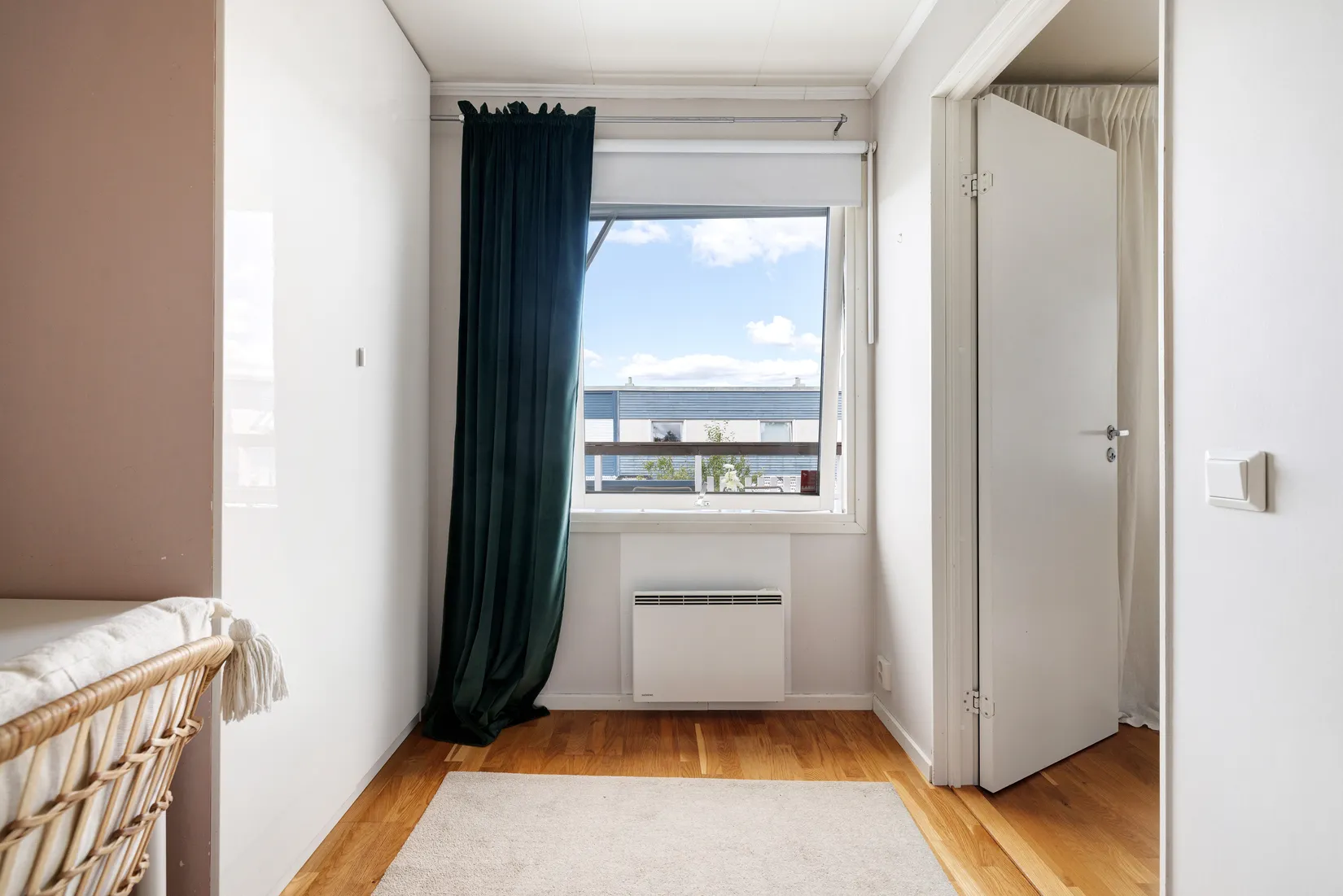 Radhus, Örnholmsbrinken 132, Johannesdal - Vårberg, Stockholm