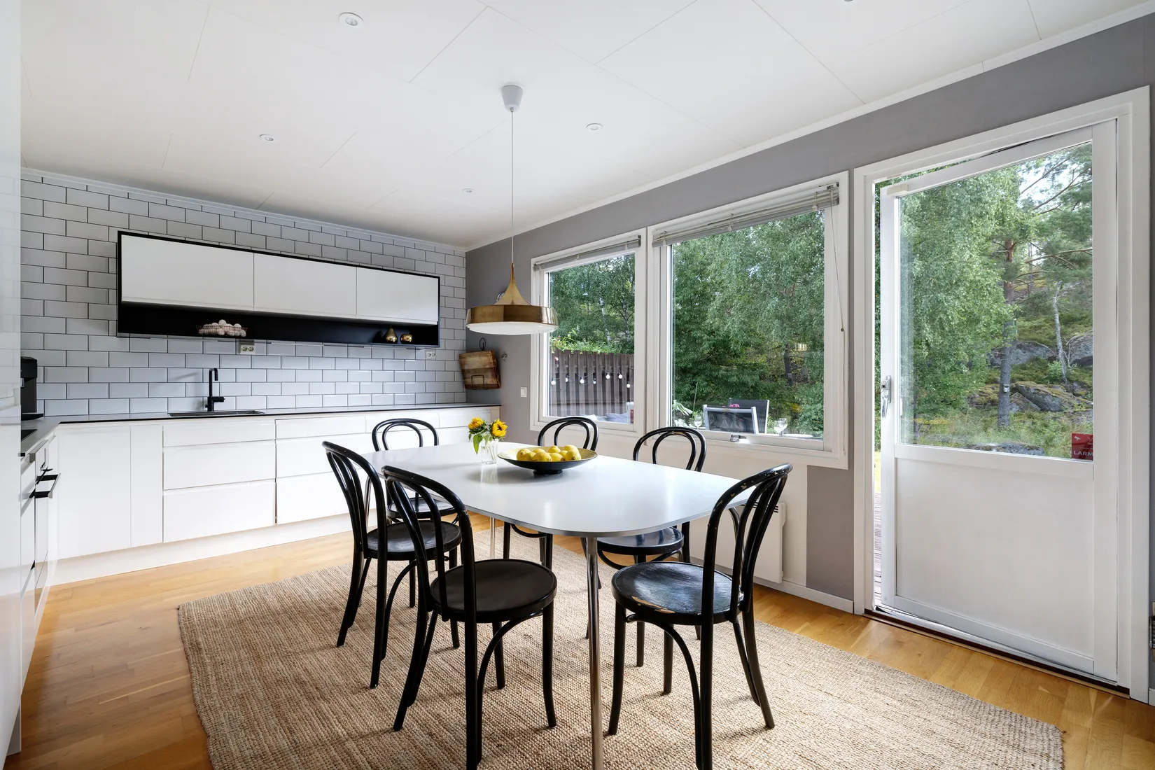 Radhus, Örnholmsbrinken 132, Johannesdal - Vårberg, Stockholm