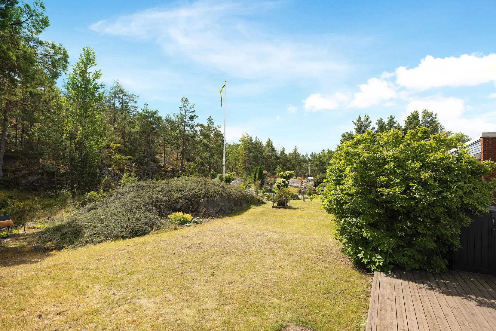 Radhus, Örnholmsbrinken 132, Johannesdal - Vårberg, Stockholm
