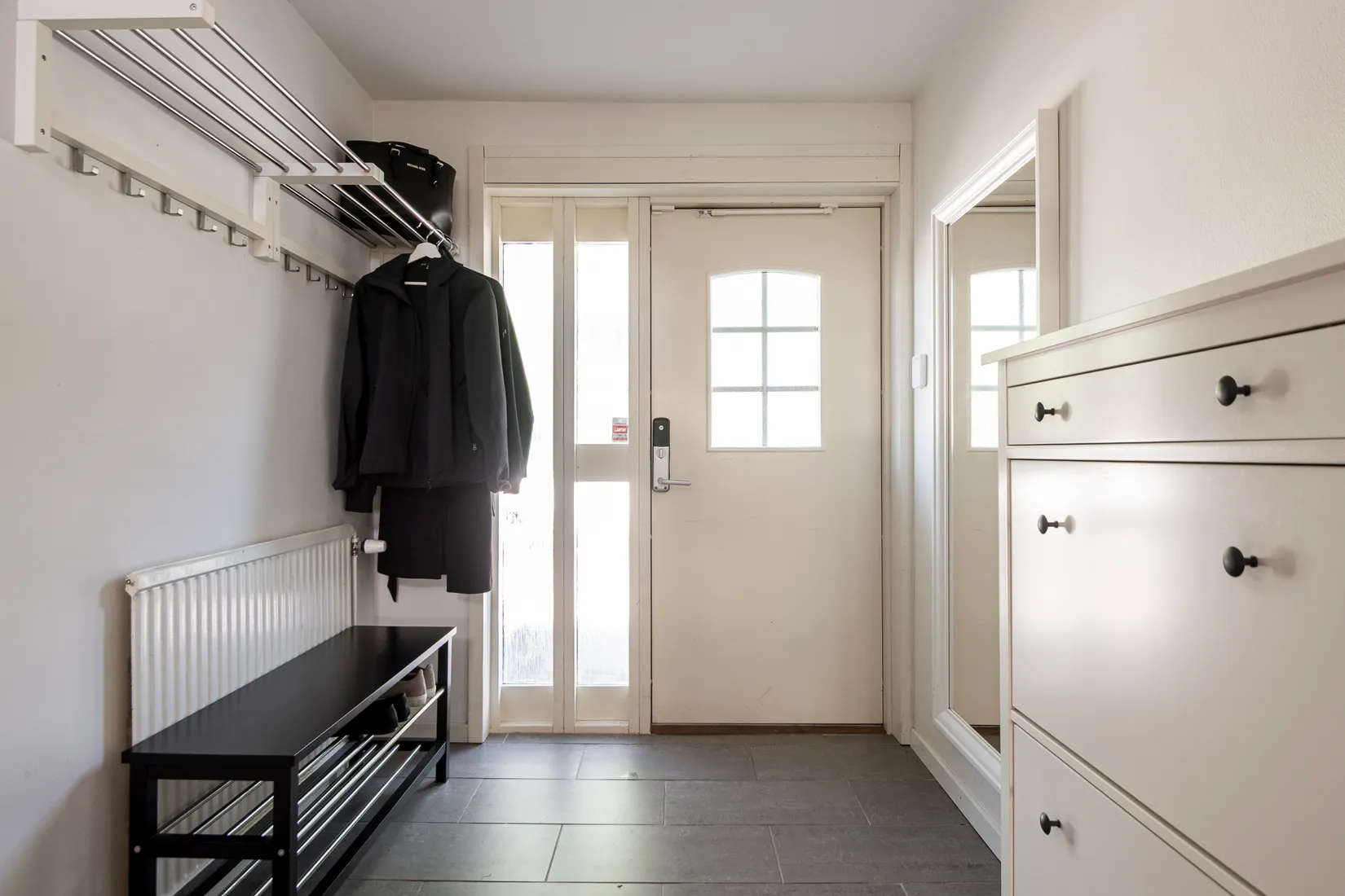 Radhus, Jonasborgsvägen 14E, Skiljebo, Västerås