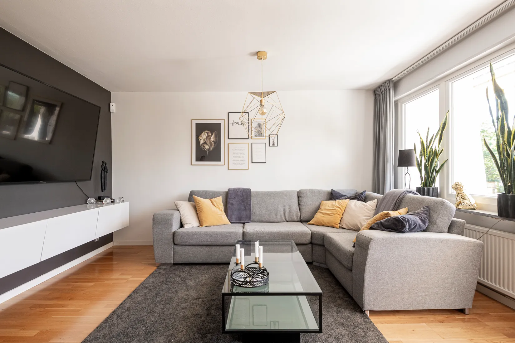 Radhus, Jonasborgsvägen 14E, Skiljebo, Västerås