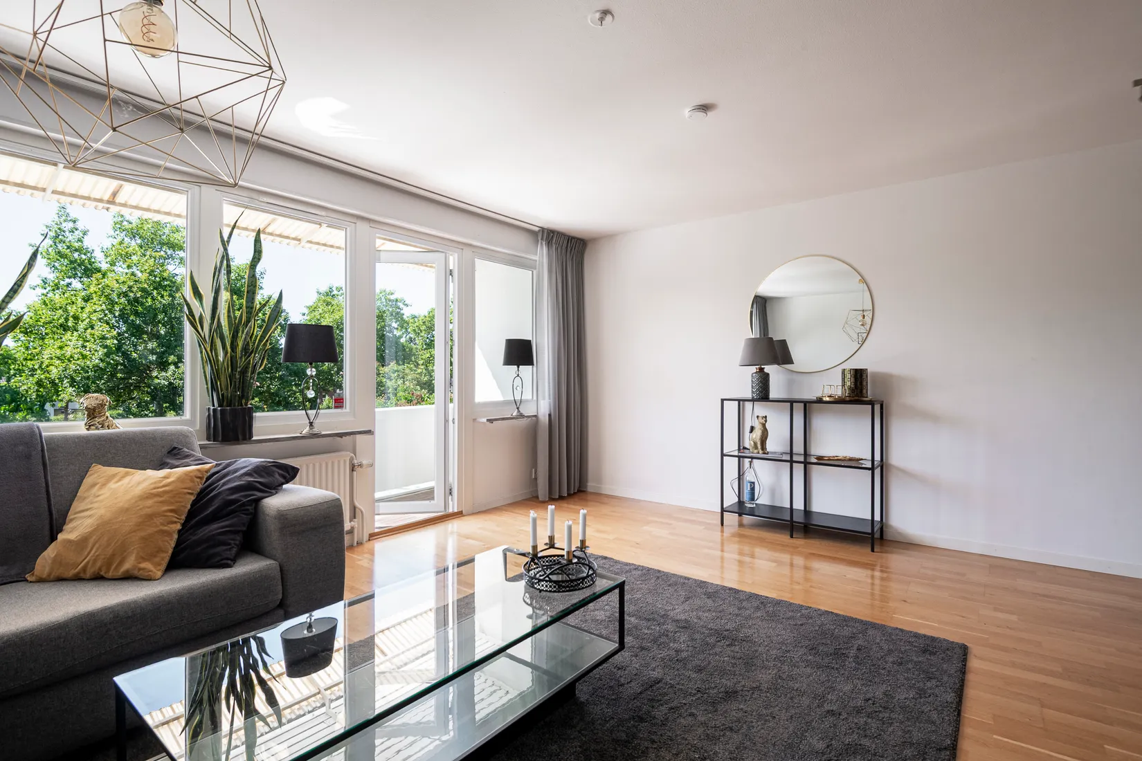 Radhus, Jonasborgsvägen 14E, Skiljebo, Västerås