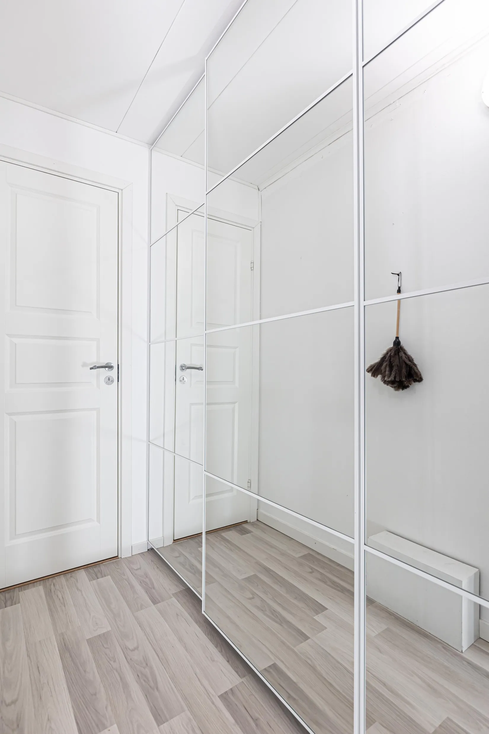 Radhus, Plåtverksgatan 167, Bäckby, Västerås