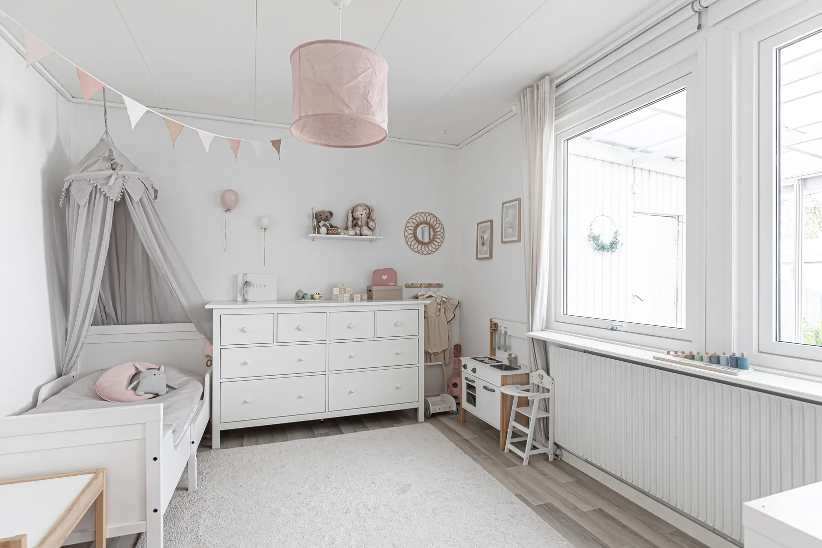 Radhus, Plåtverksgatan 167, Bäckby, Västerås