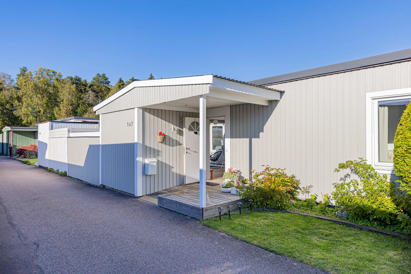 Radhus, Plåtverksgatan 167, Bäckby, Västerås