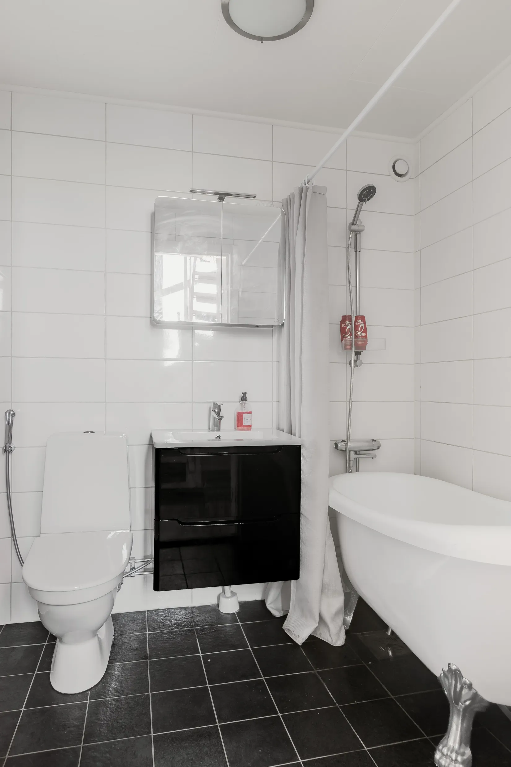 Radhus, Gränsliden 100, Tallboda, Linköping