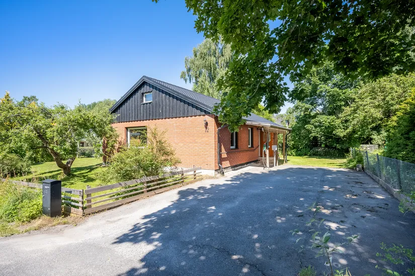 Villa, Kanalvägen 12, Haninge