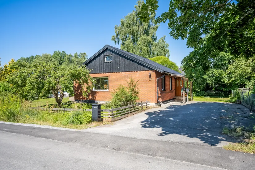 Villa, Kanalvägen 12, Haninge