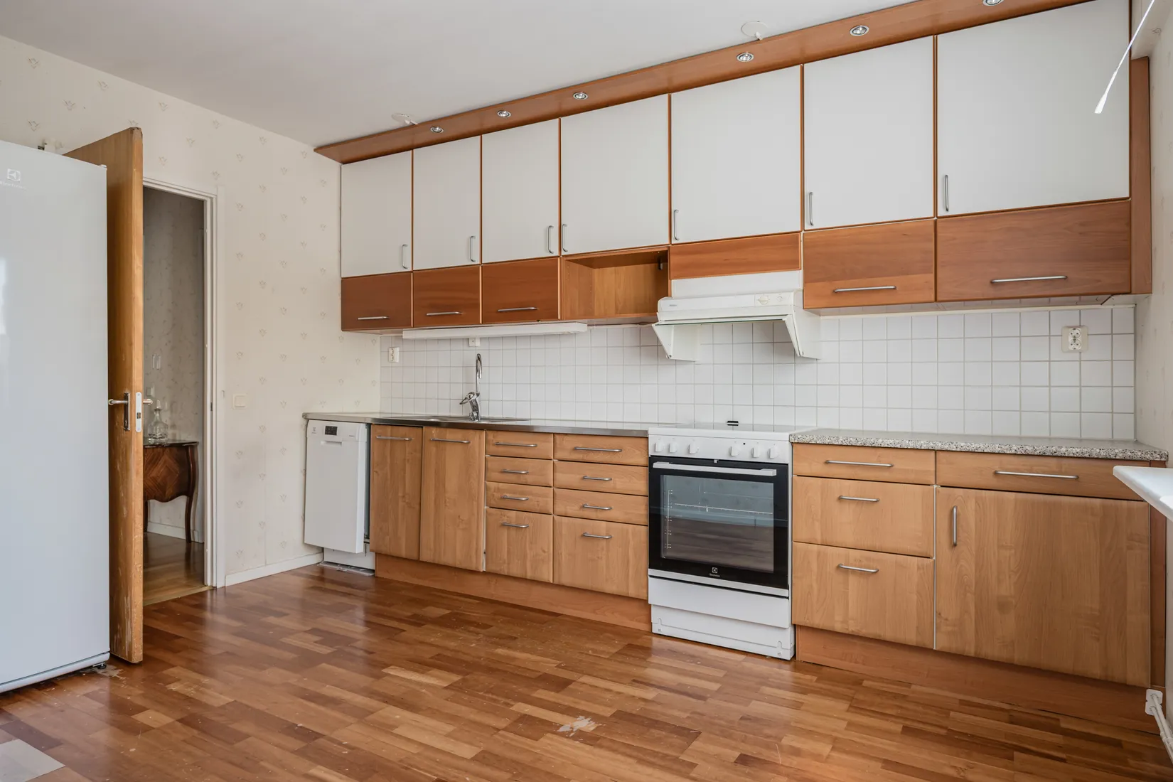 Bostadsrätt, Holmvägen 2, Centrala Väsby, Upplands Väsby