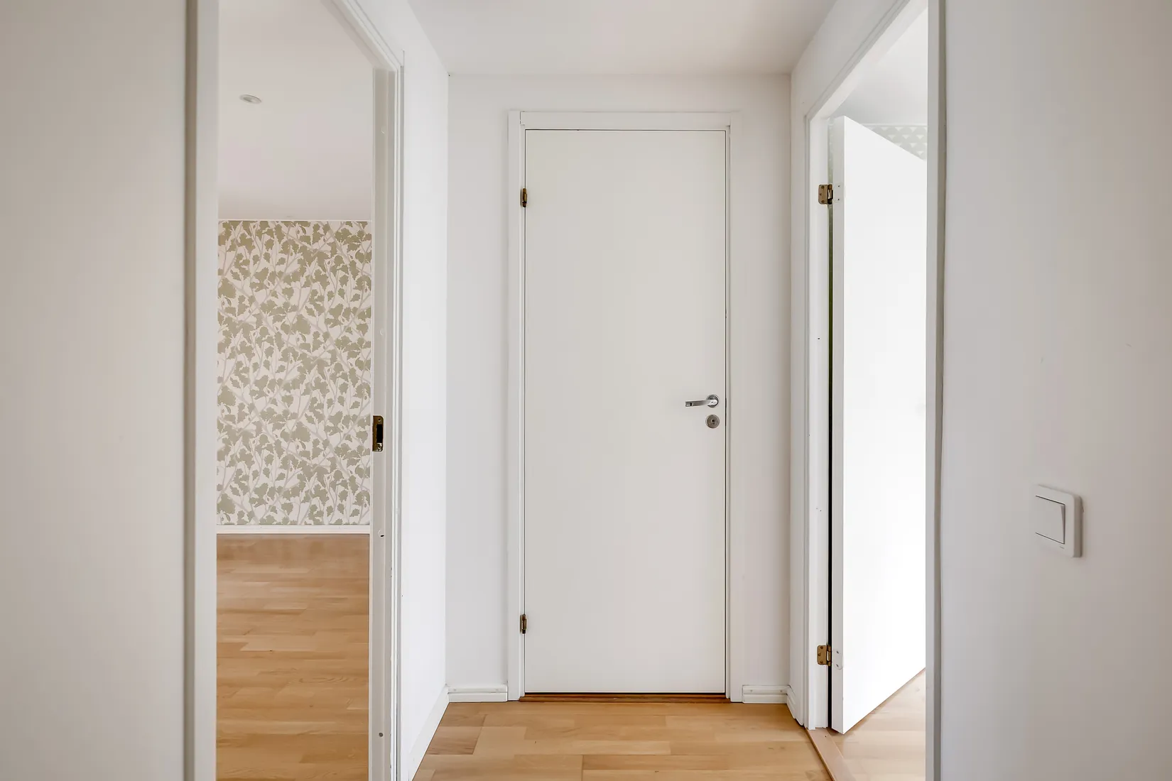 Radhus, Altvägen 33, Skogås, Huddinge
