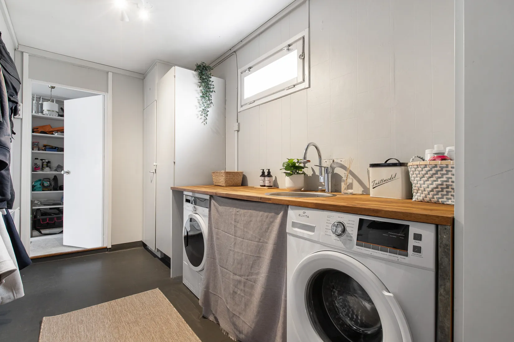 Radhus, Storhagenvägen 29, Kvisslingby, Österåker