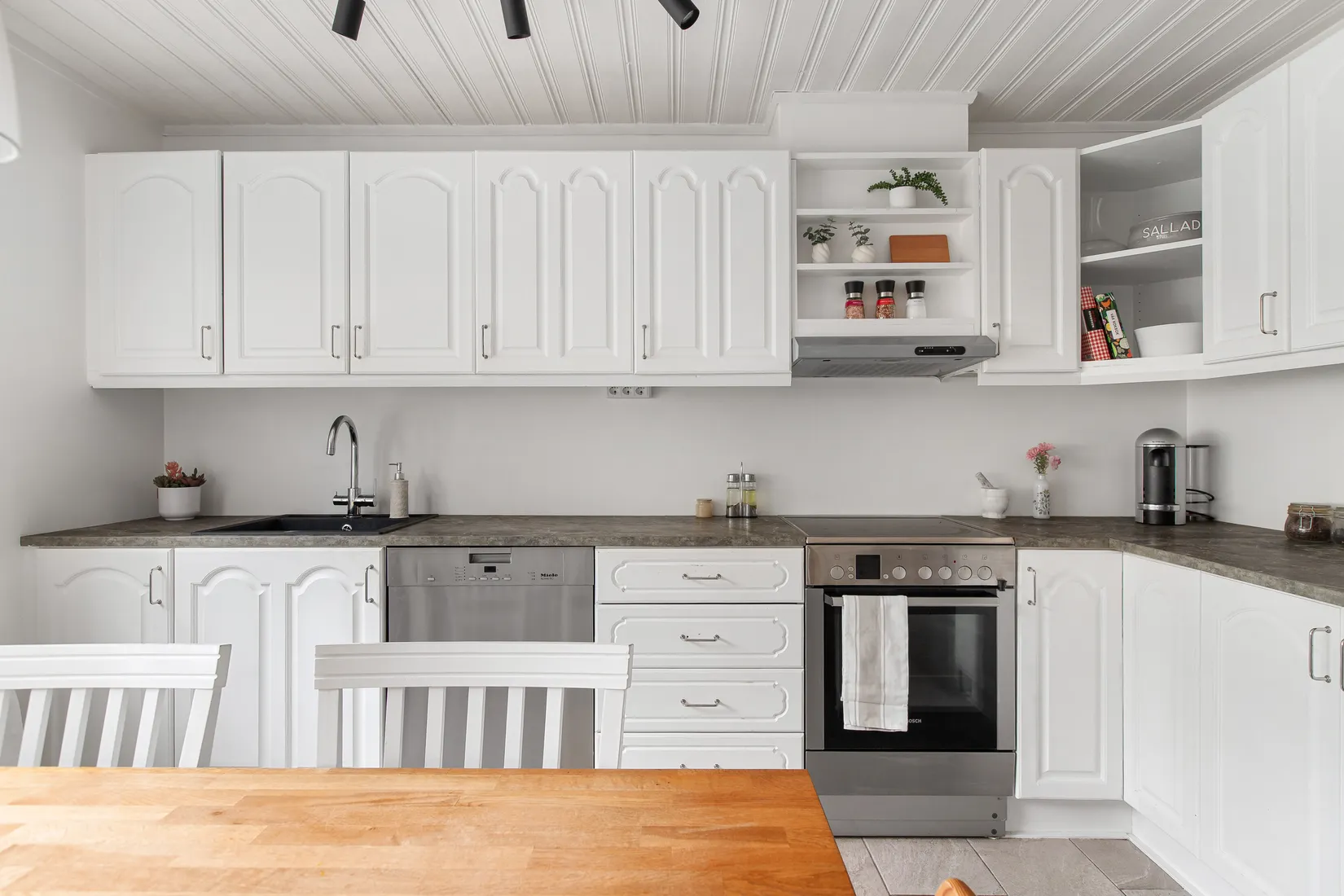 Radhus, Storhagenvägen 29, Kvisslingby, Österåker