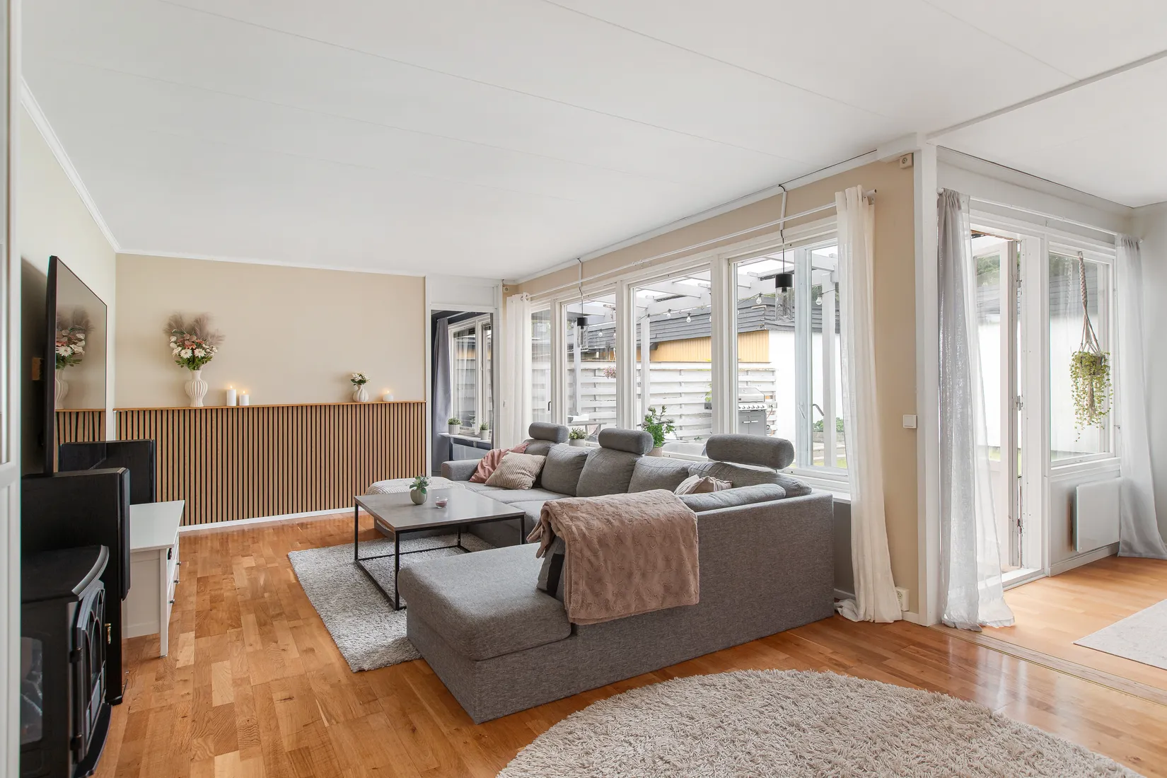 Radhus, Storhagenvägen 29, Kvisslingby, Österåker