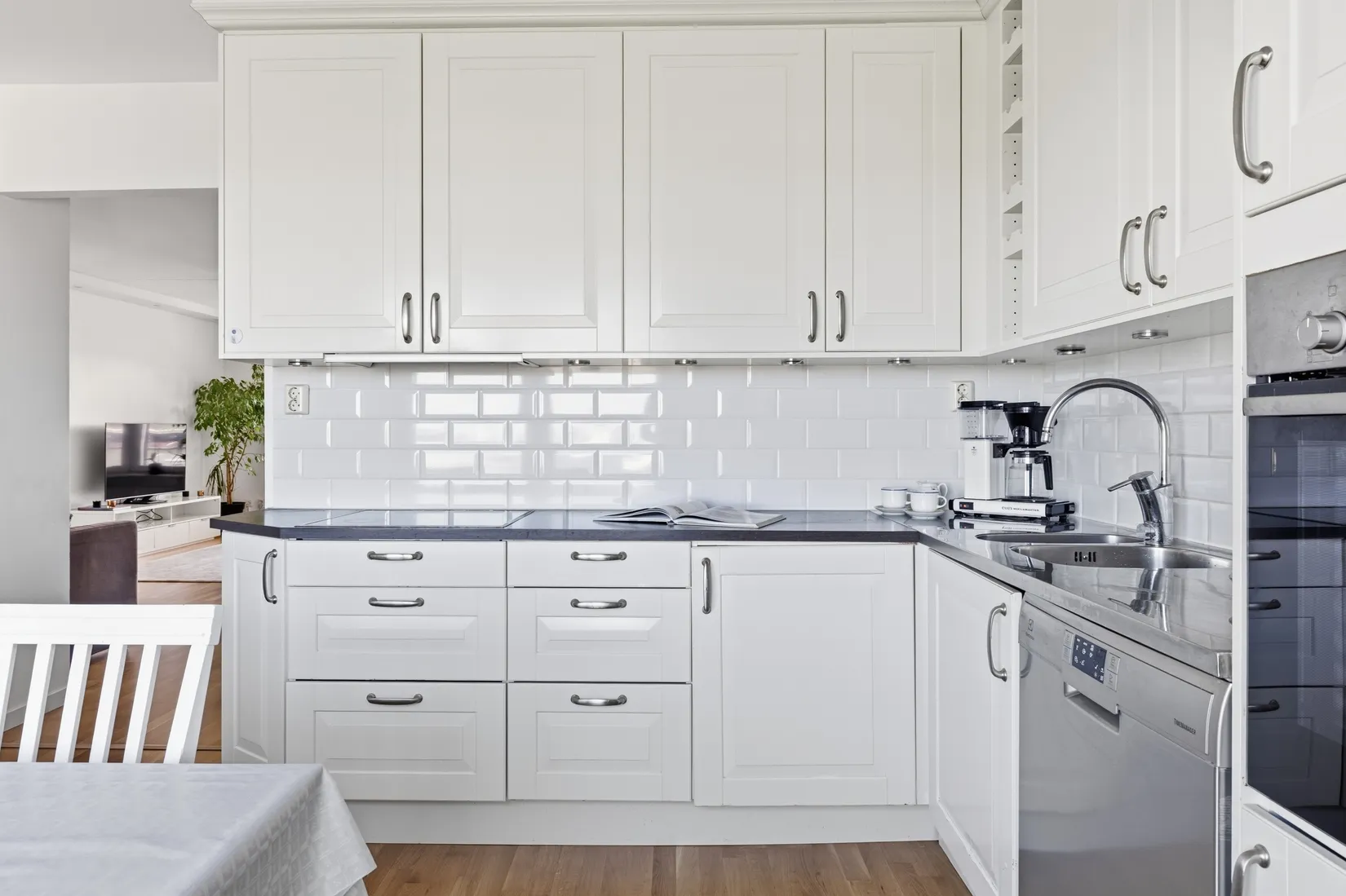 Bostadsrätt, Mjölnerbacken 13, Rissne, Sundbyberg