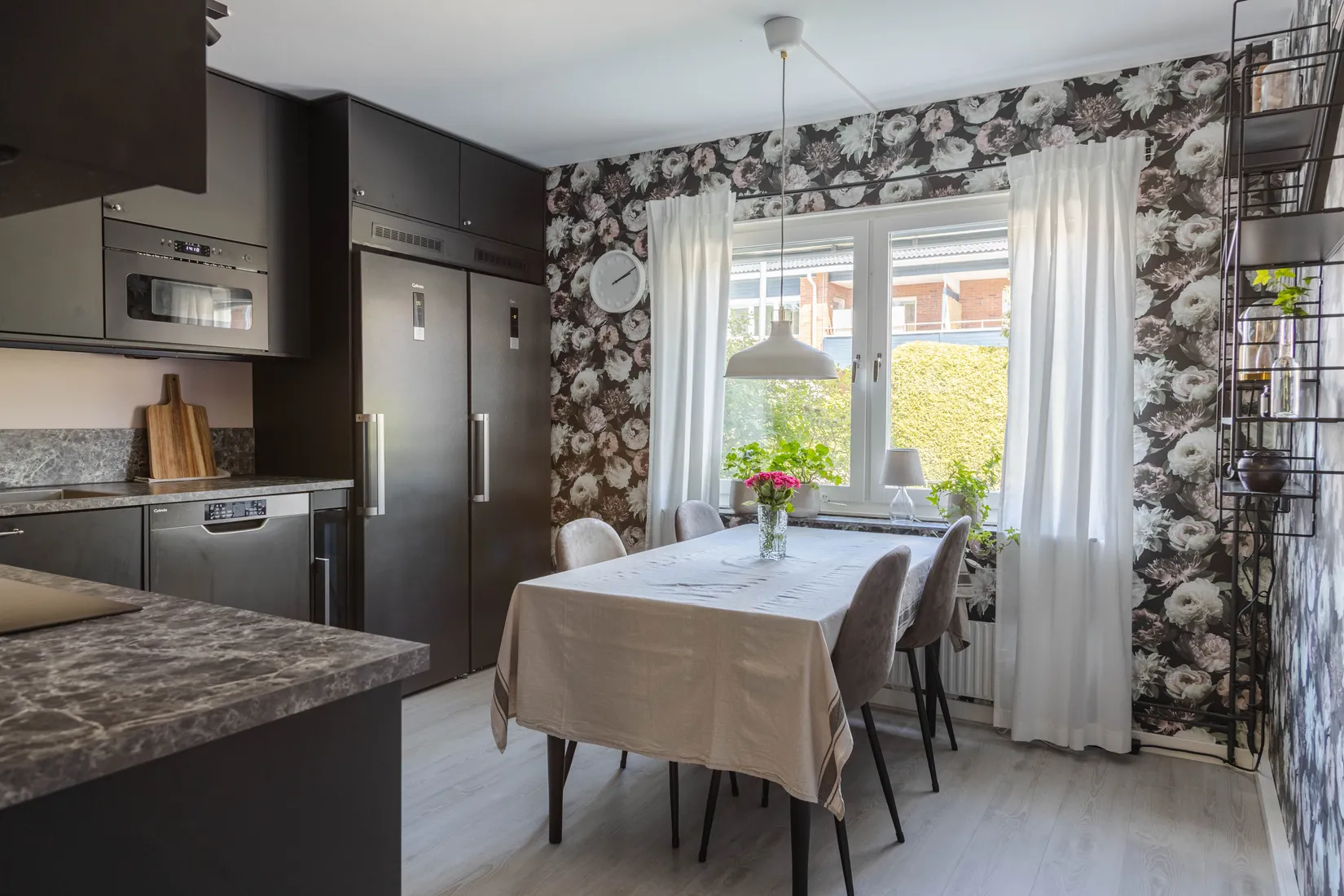 Bostadsrätt, Julrosvägen 93, Västerås