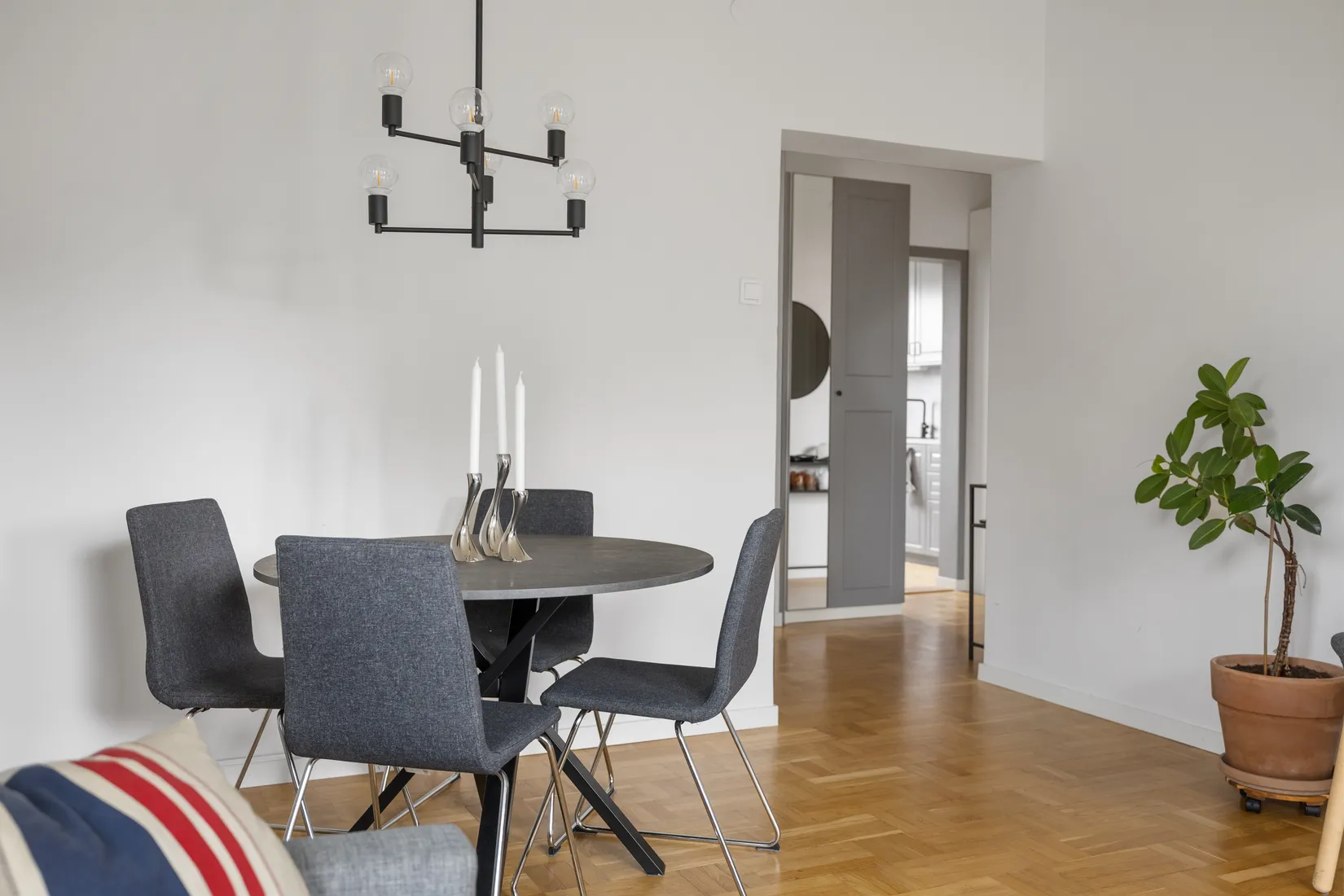 Bostadsrätt, Kyrkogårdsgatan 19A, Centrum, Ystad