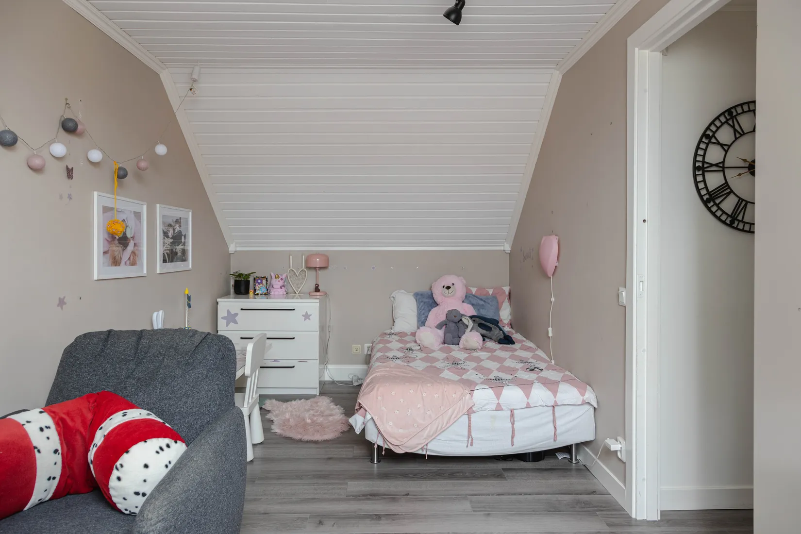 Radhus, Tulpangatan 39, Västerås
