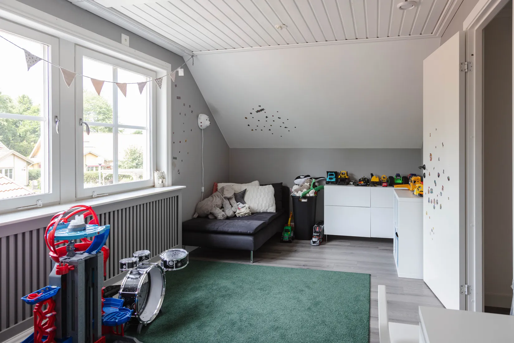 Radhus, Tulpangatan 39, Västerås