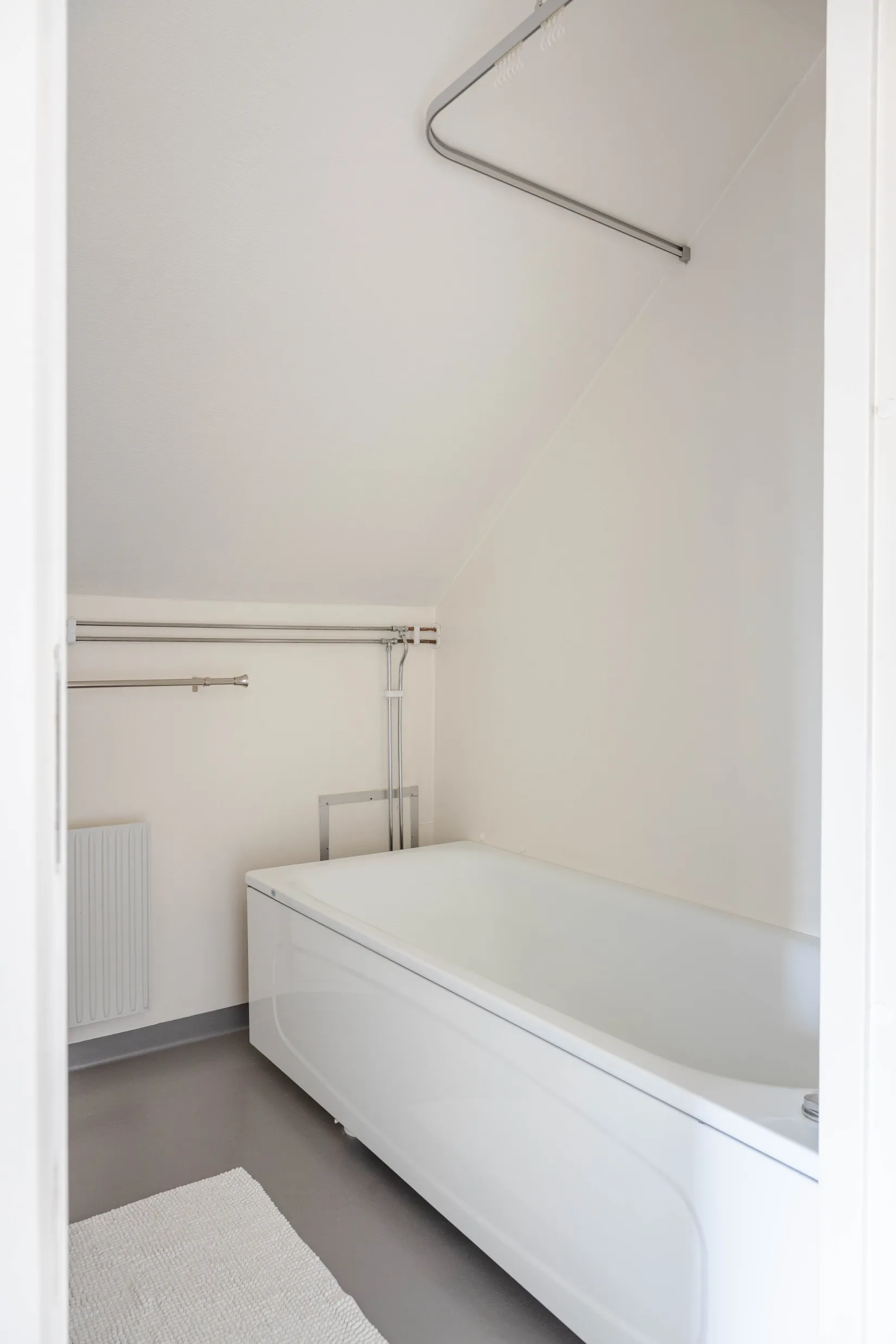 Radhus, Tulpangatan 39, Västerås