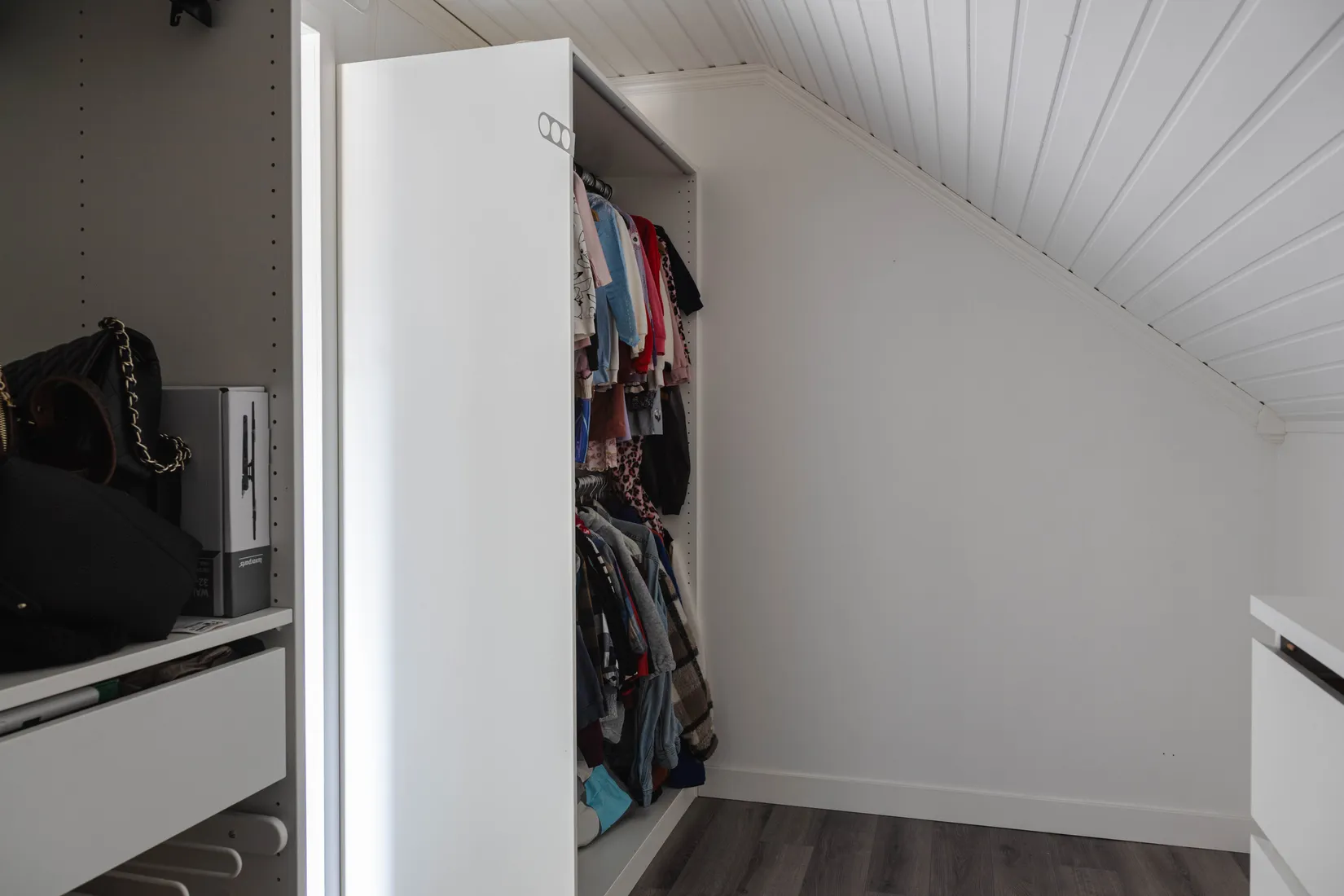 Radhus, Tulpangatan 39, Västerås