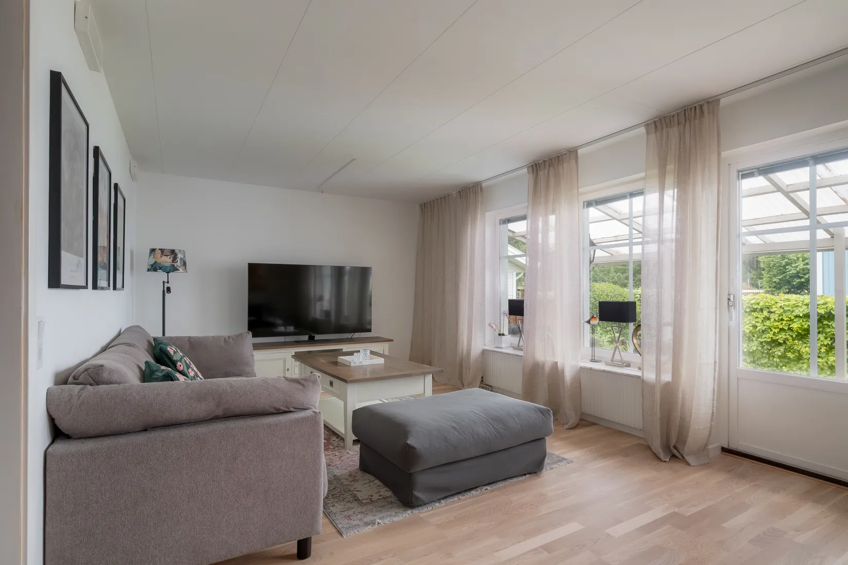 Radhus, Rosenbloms väg 18, Lasarettsområdet, Nyköping