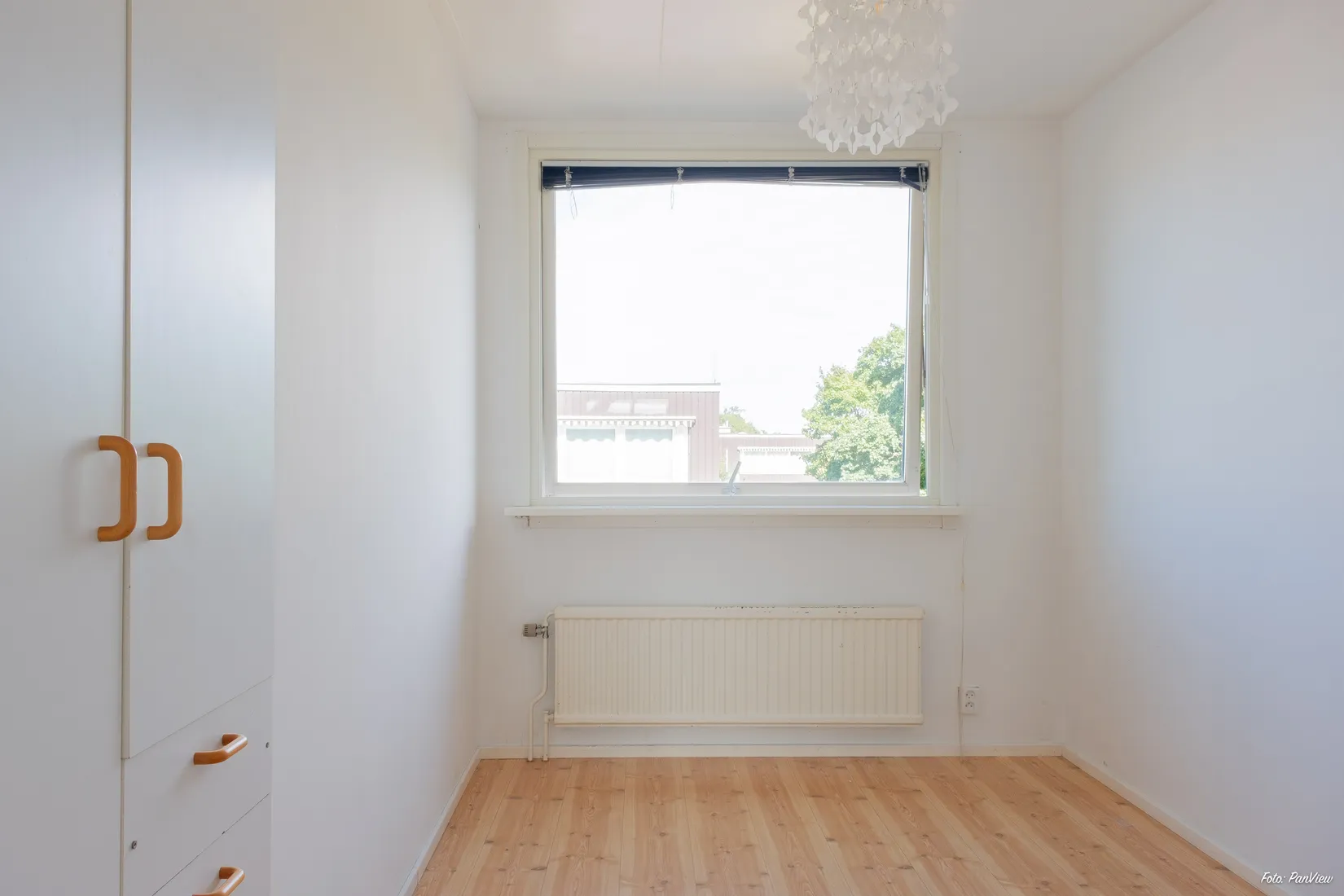 Radhus, Stångjärnsgatan 75, Bäckby, Västerås