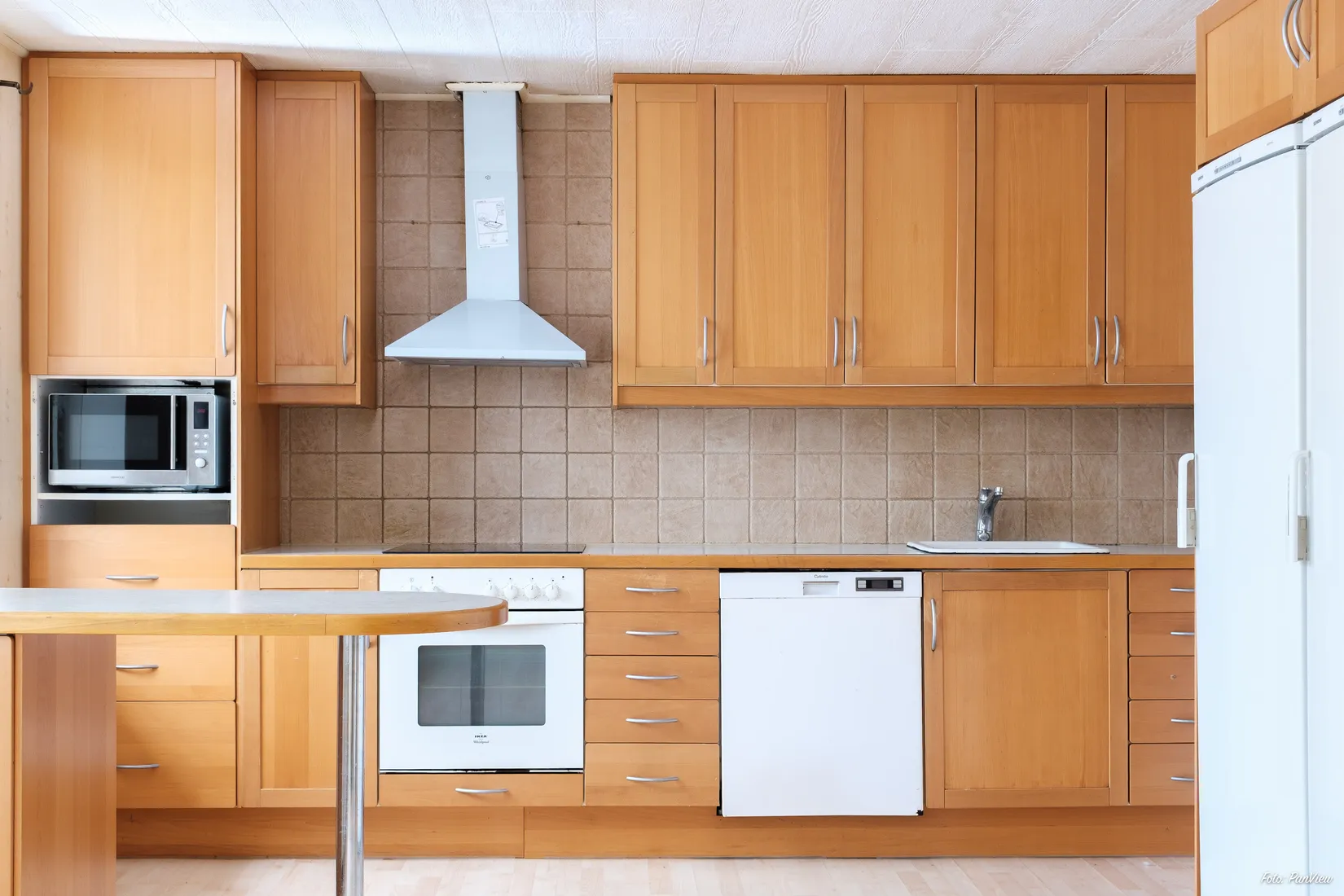 Radhus, Stångjärnsgatan 75, Bäckby, Västerås