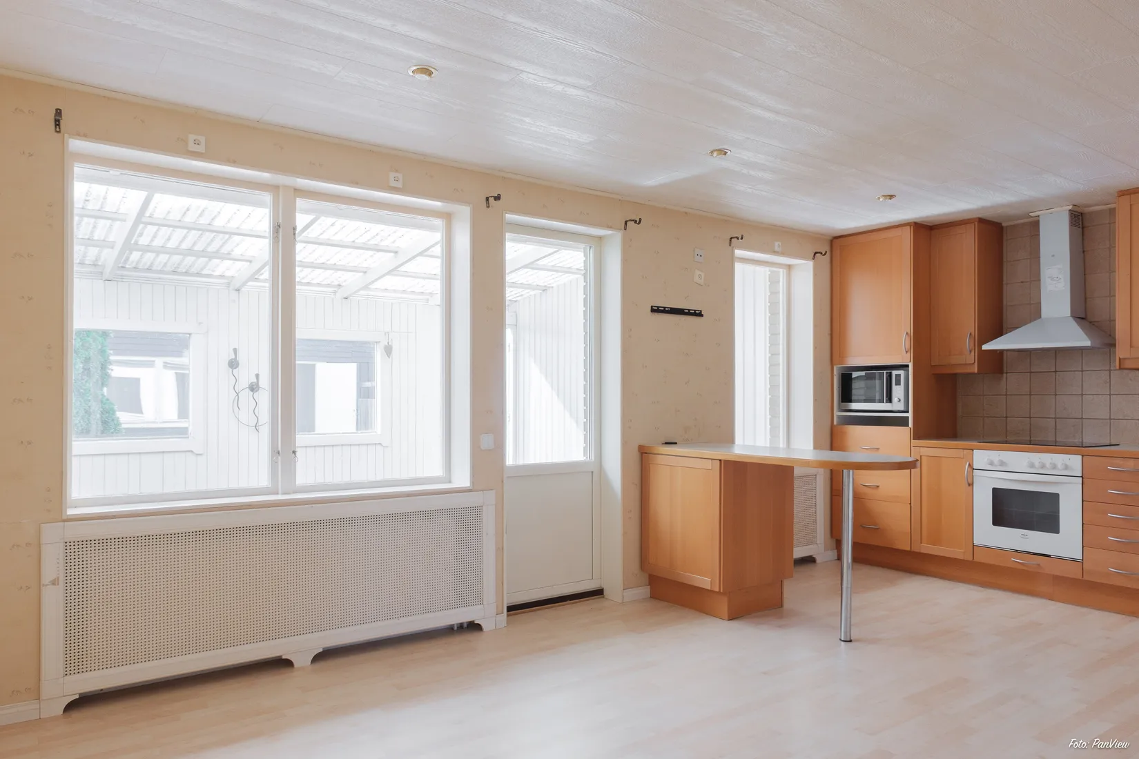 Radhus, Stångjärnsgatan 75, Bäckby, Västerås