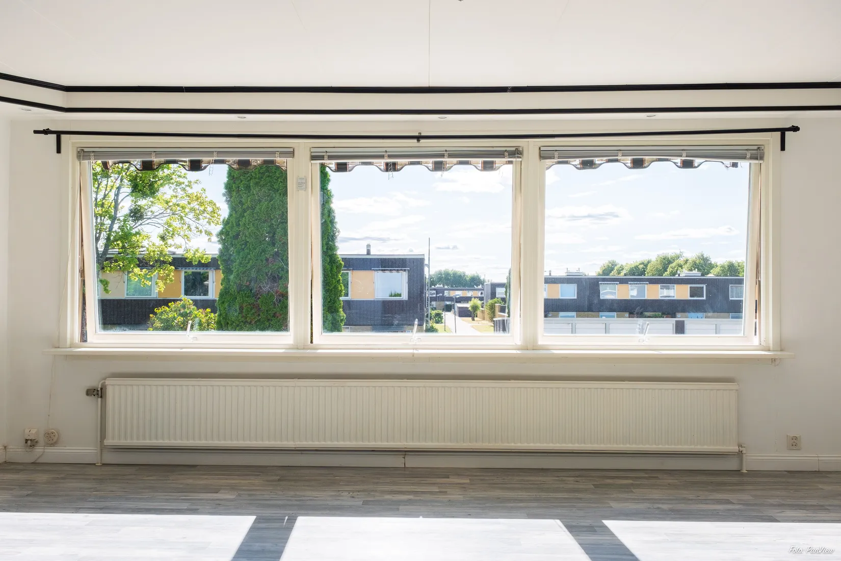 Radhus, Stångjärnsgatan 75, Bäckby, Västerås