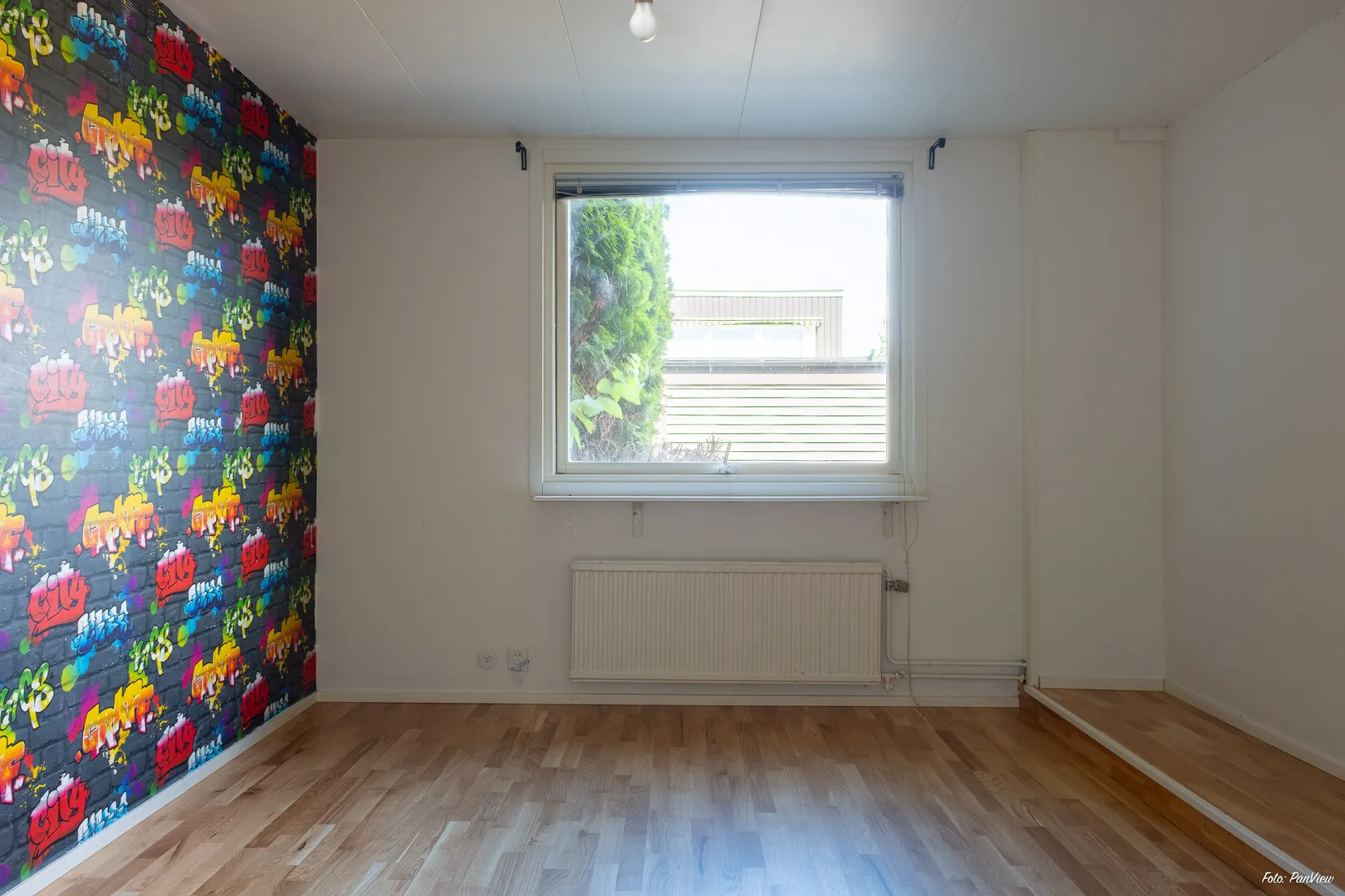 Radhus, Stångjärnsgatan 75, Bäckby, Västerås