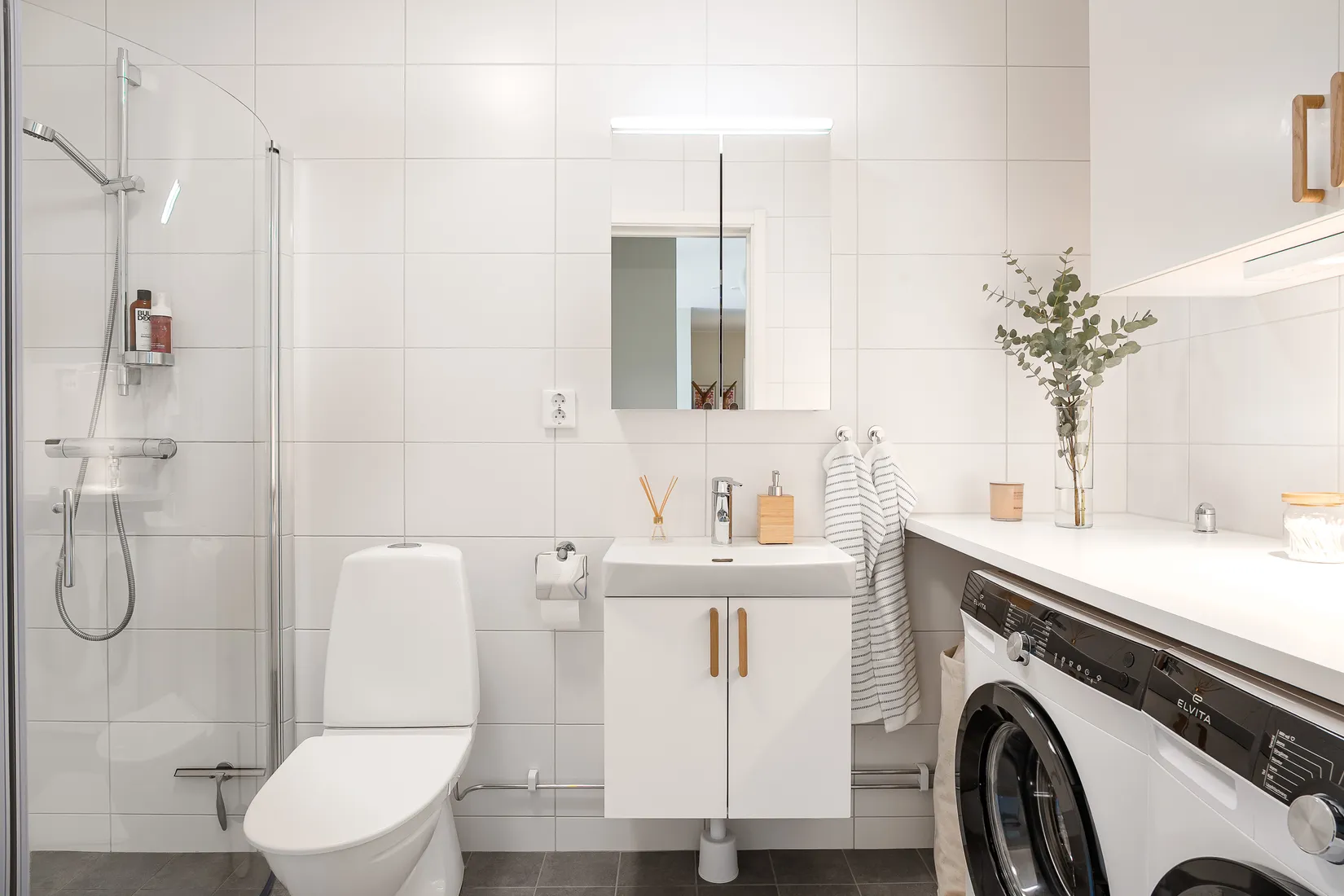 Bostadsrätt, Blommelundsallén 3, Haga Sandbyhov, Norrköping