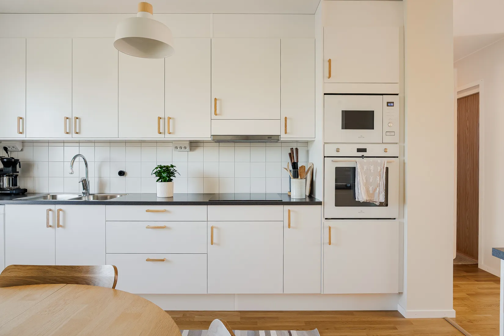 Bostadsrätt, Blommelundsallén 3, Haga Sandbyhov, Norrköping