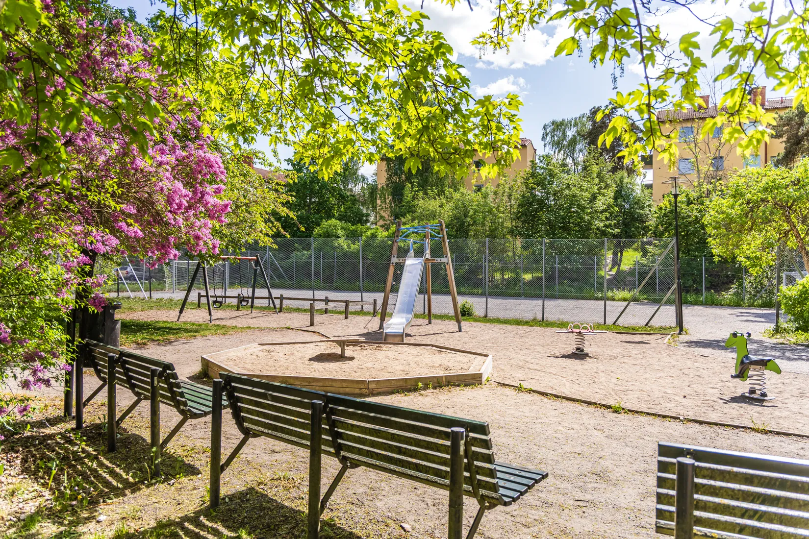 Bostadsrätt, Emågatan 18, Bagarmossen, Stockholm