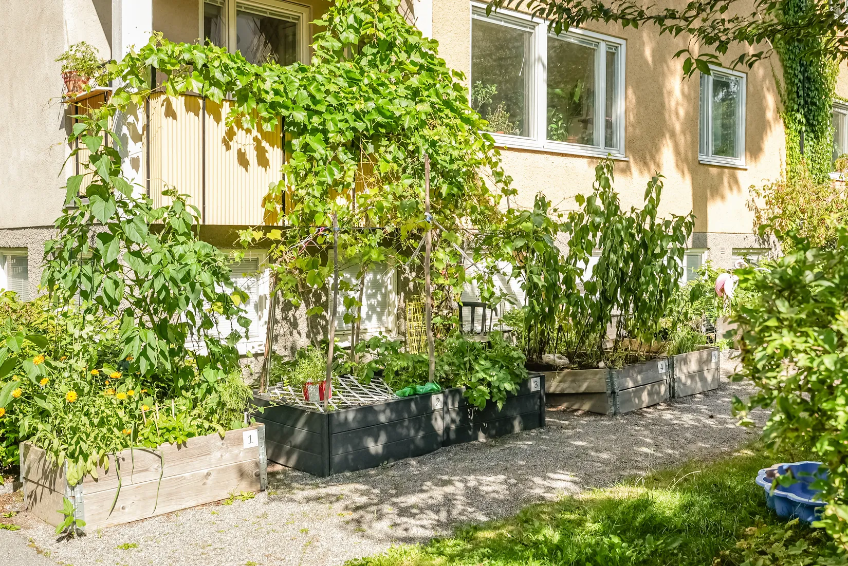 Bostadsrätt, Emågatan 18, Bagarmossen, Stockholm