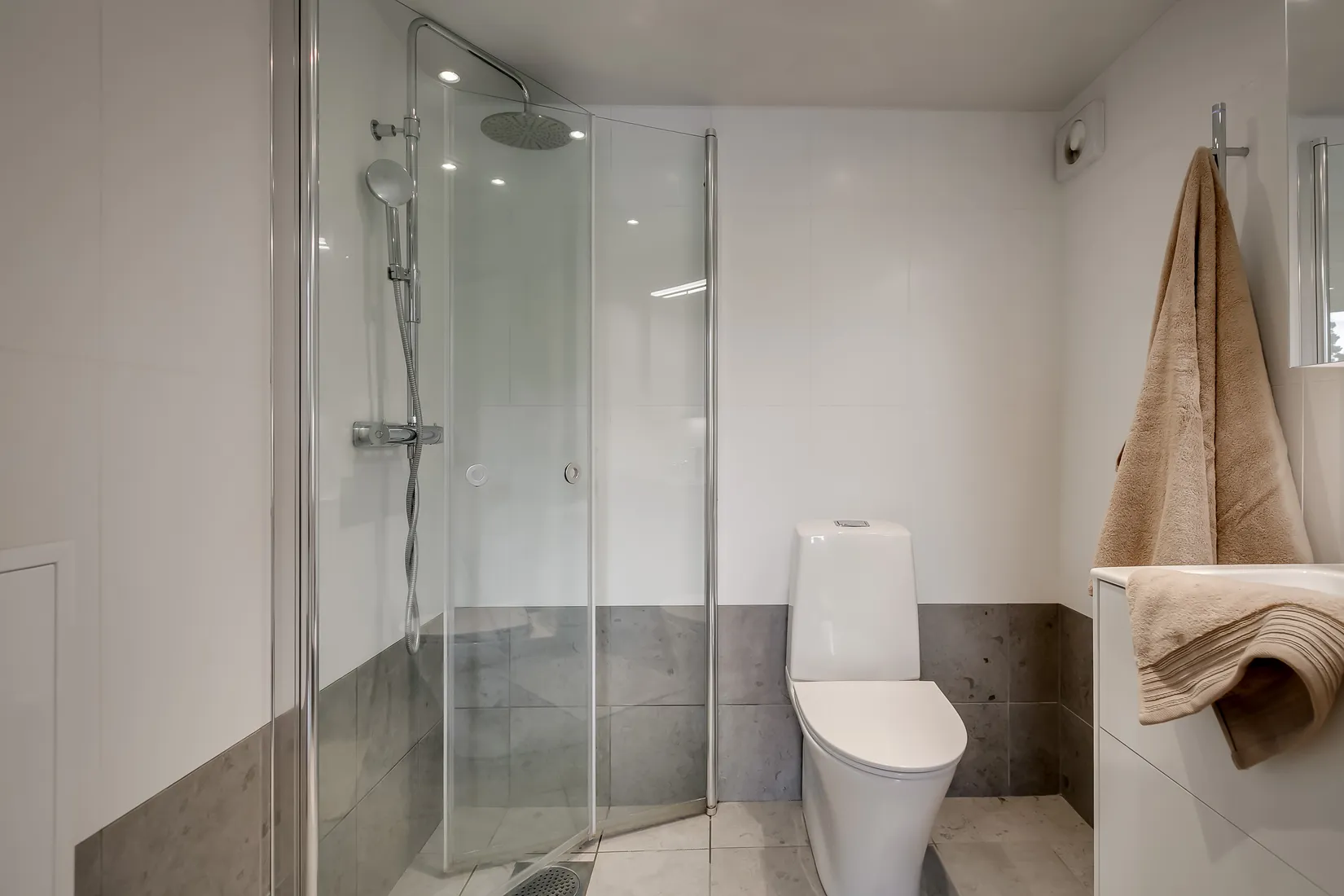 Bostadsrätt, Parkvägen 9J, Hemmesta, Värmdö