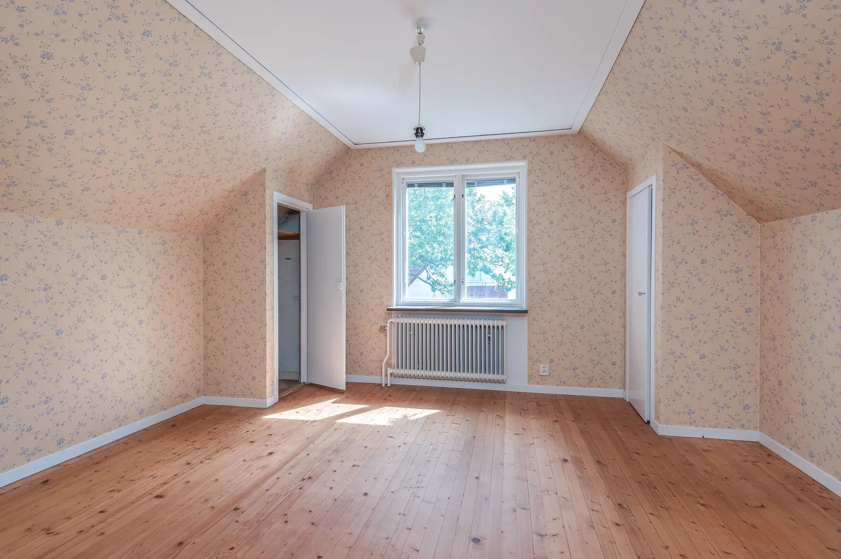 Villa, Kapellvägen 55, Finspång