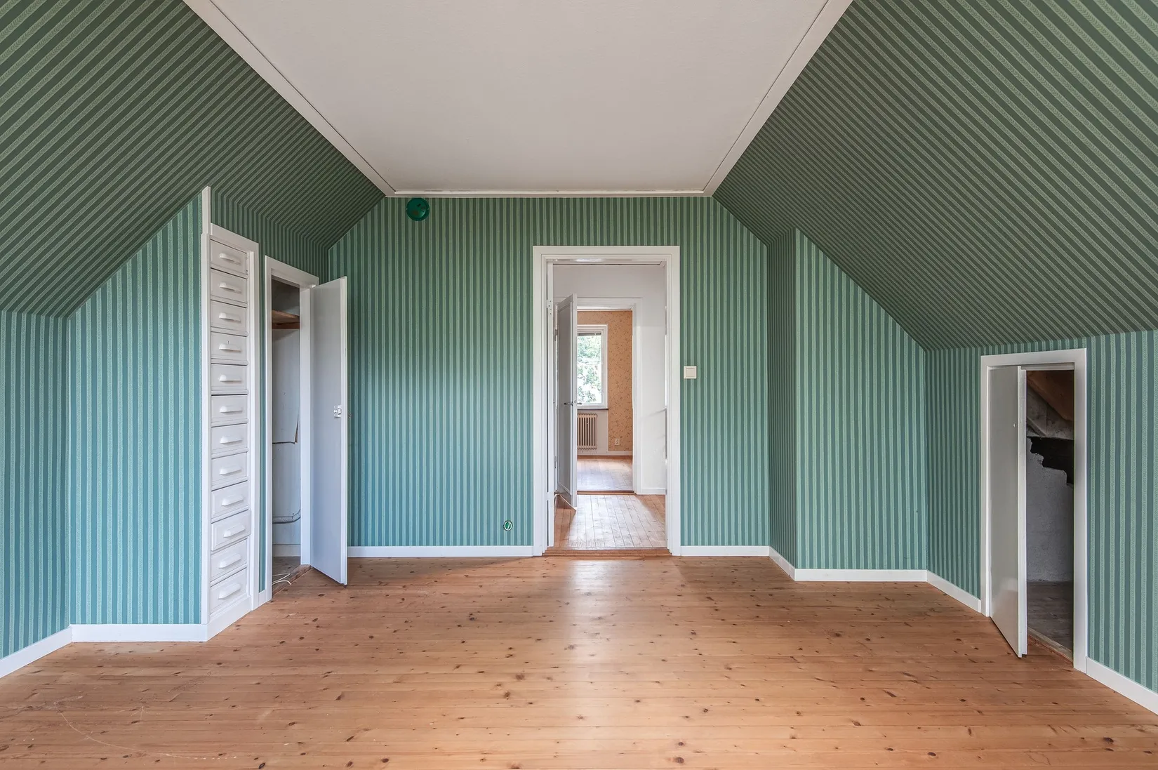 Villa, Kapellvägen 55, Finspång