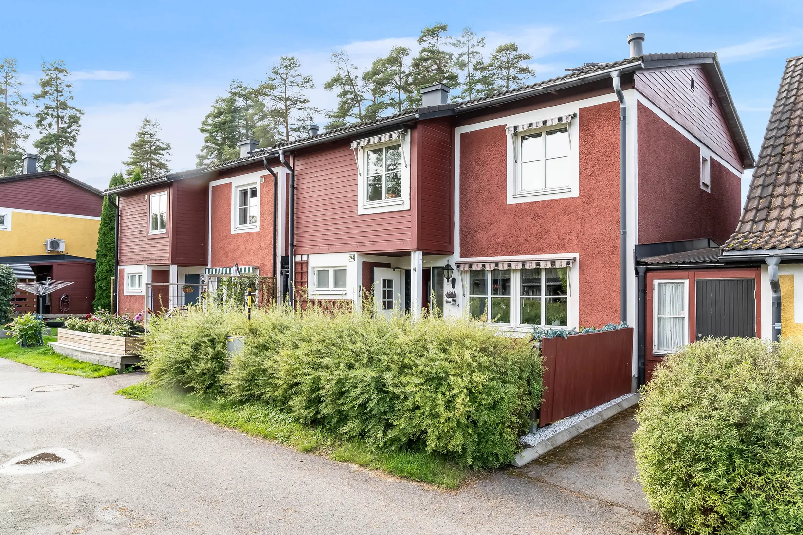 Radhus, Stångtjärnsvägen 244, Slätta, Falun