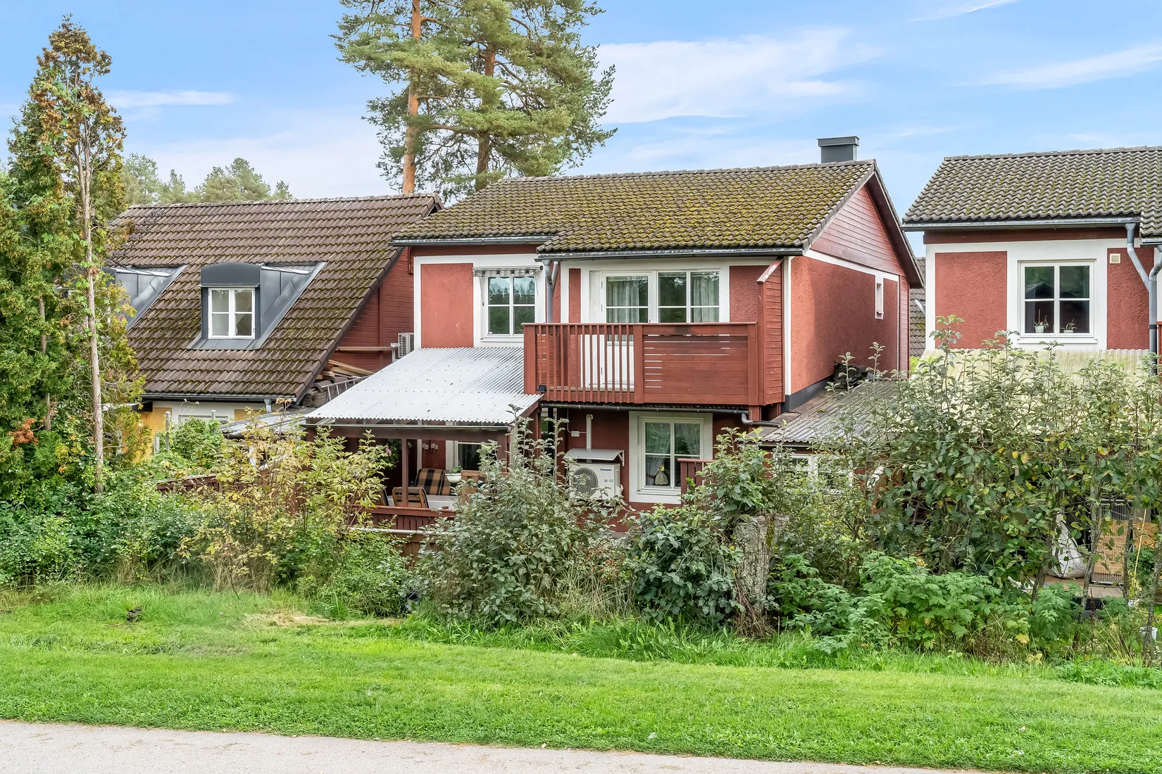 Radhus, Stångtjärnsvägen 244, Slätta, Falun