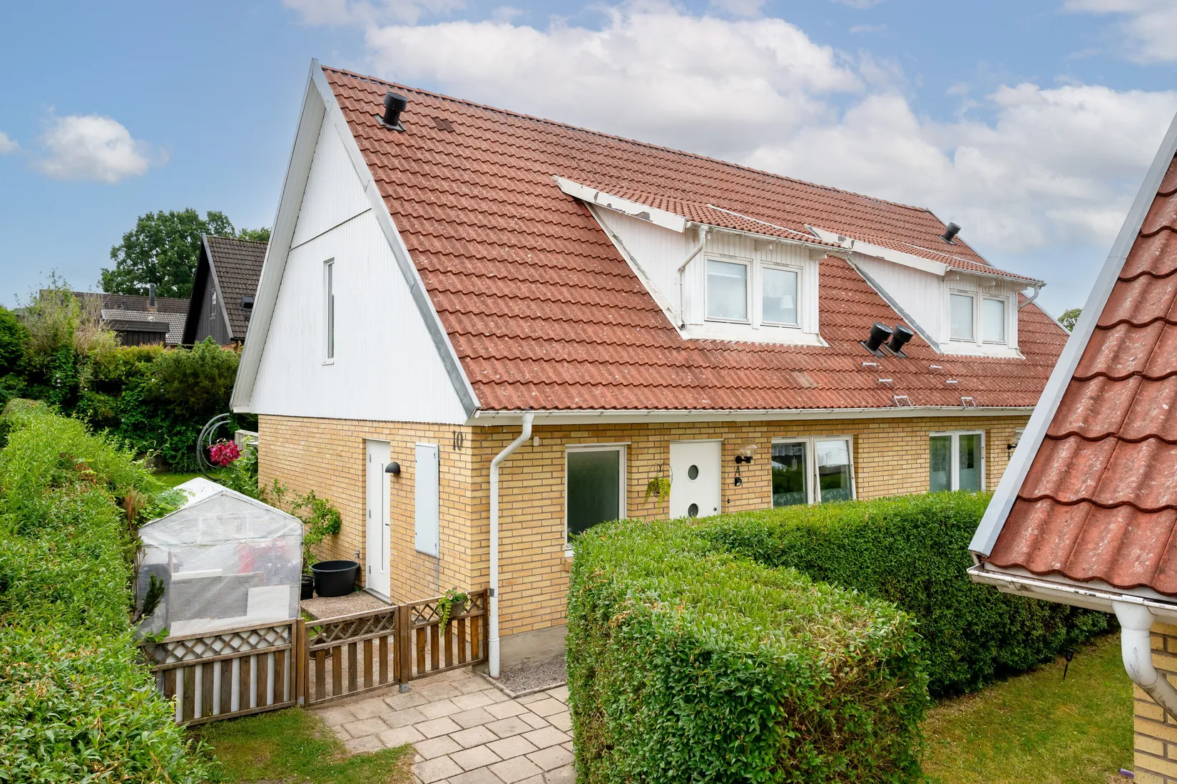 Radhus, Löjtnantsgatan 10A, Hörby