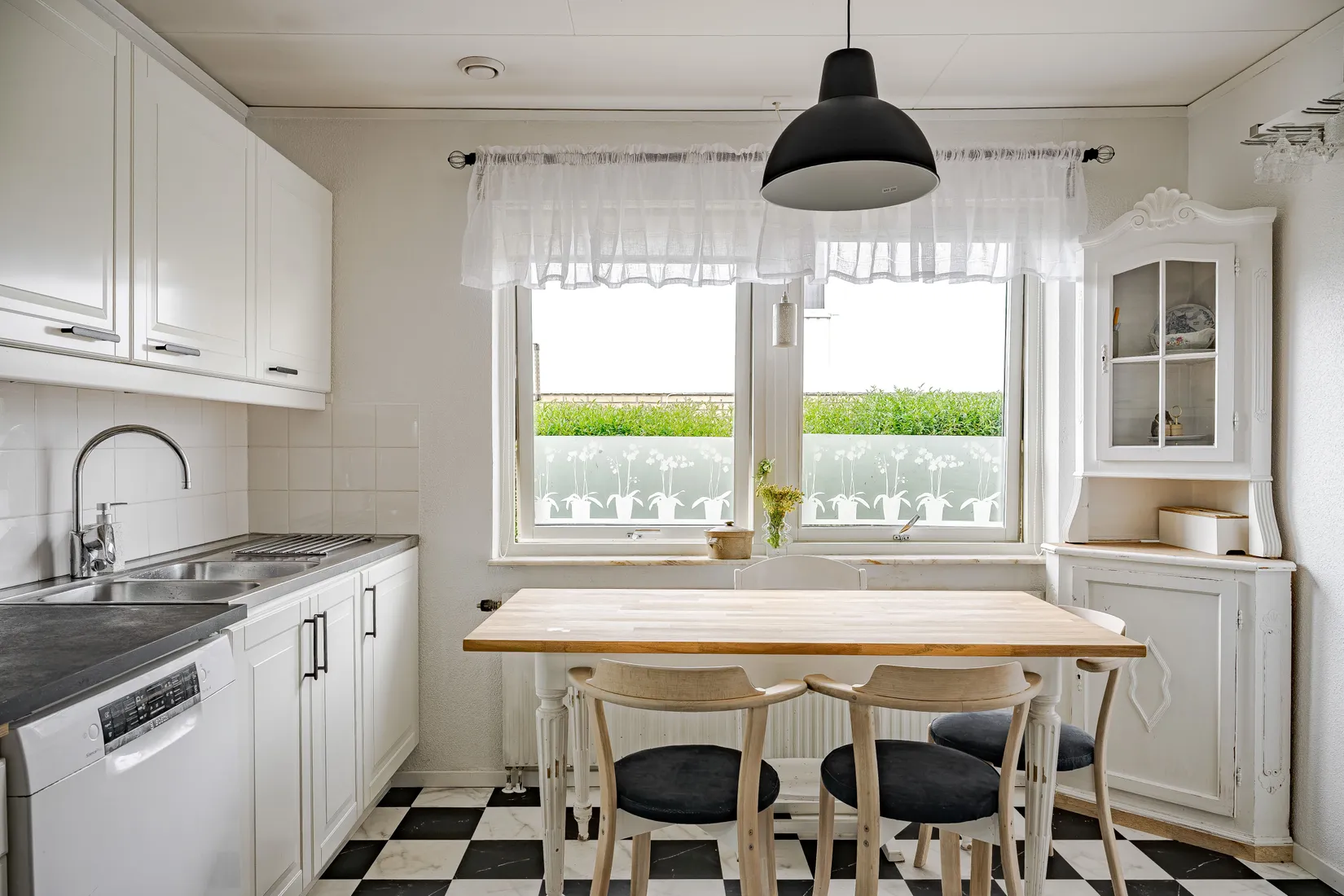 Radhus, Löjtnantsgatan 10A, Hörby