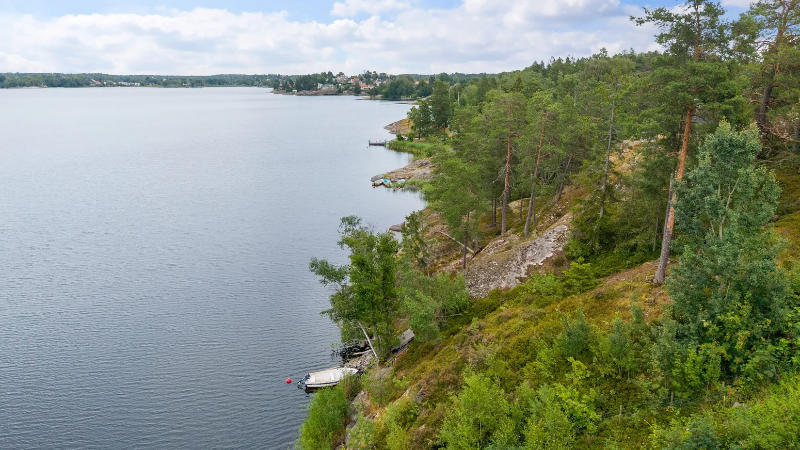 Tomt, Slingervägen 6, Haninge