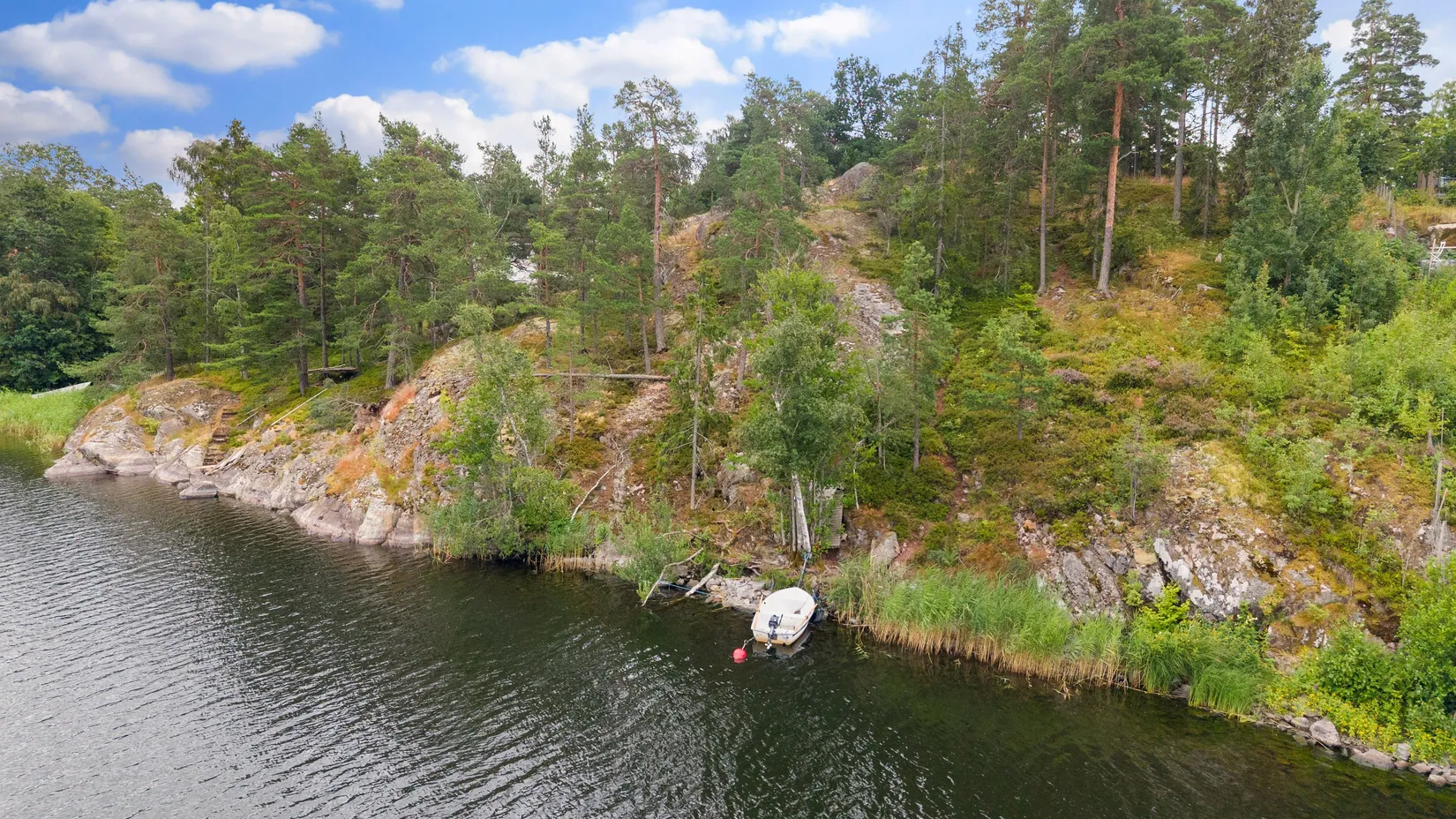Tomt, Slingervägen 6, Haninge