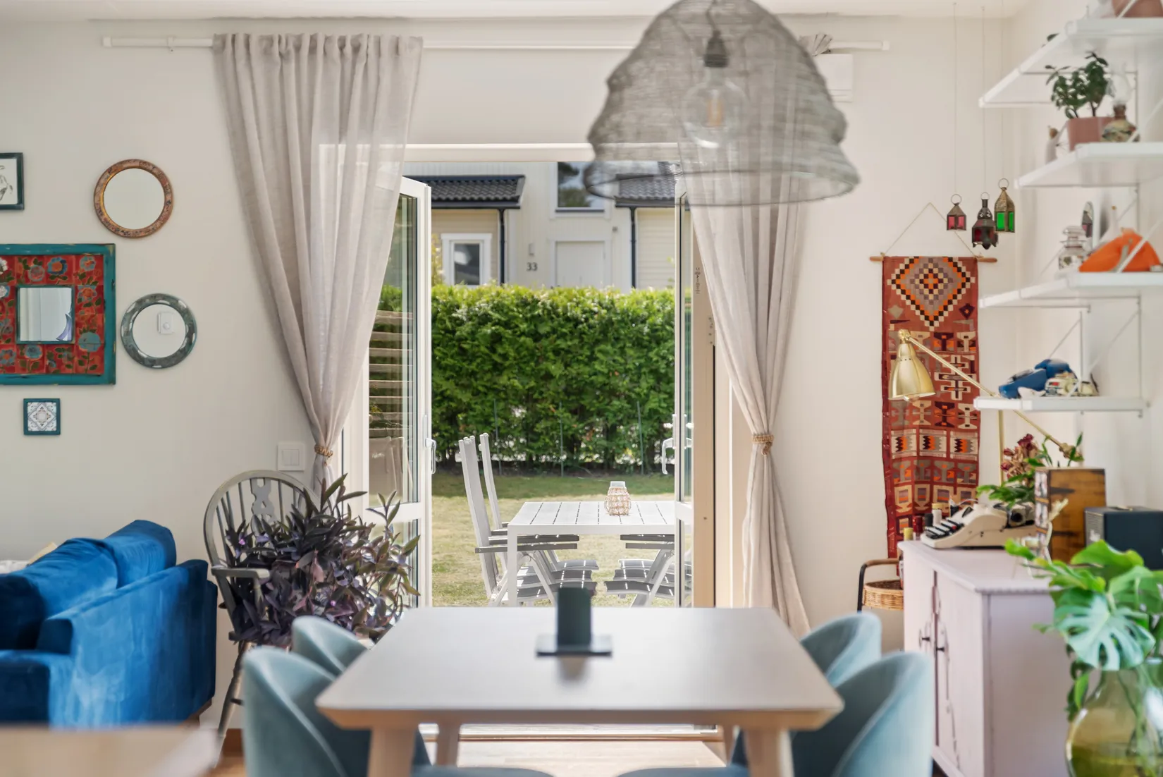 Radhus, Sandborgsslingan 44c, Täby Kyrkby, Täby