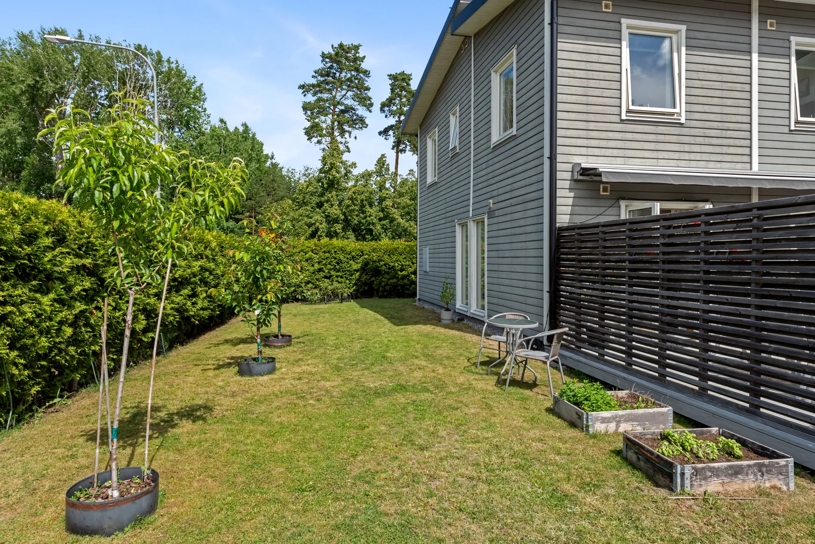 Radhus, Sandborgsslingan 44c, Täby Kyrkby, Täby