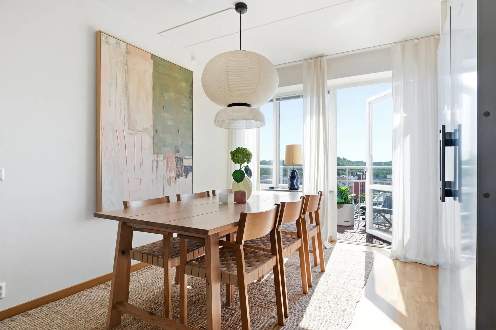 Bostadsrätt, Allén två - Högst upp i huset i Mölnlycke Centrum, Mölnlycke, Härryda